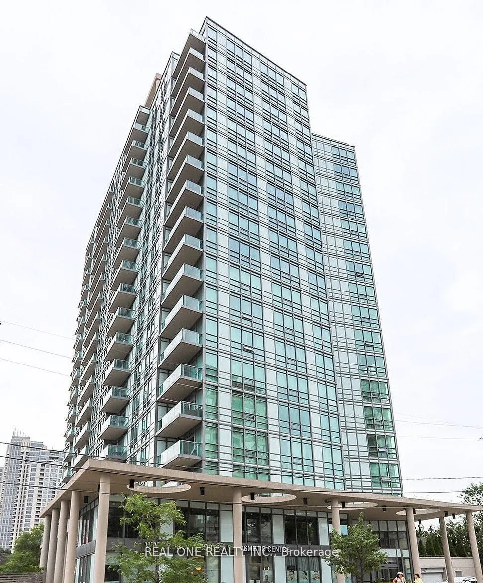 26 Norton Avenue, #307