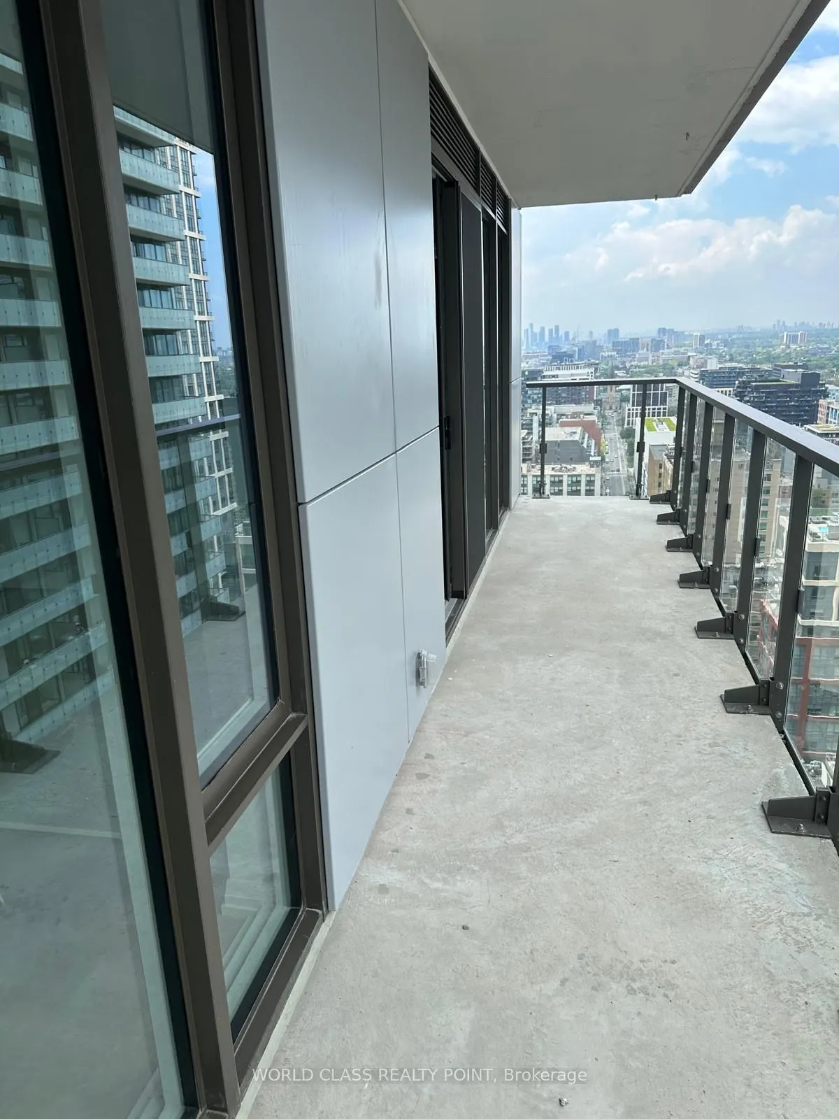 28 Widmer Street, #3025