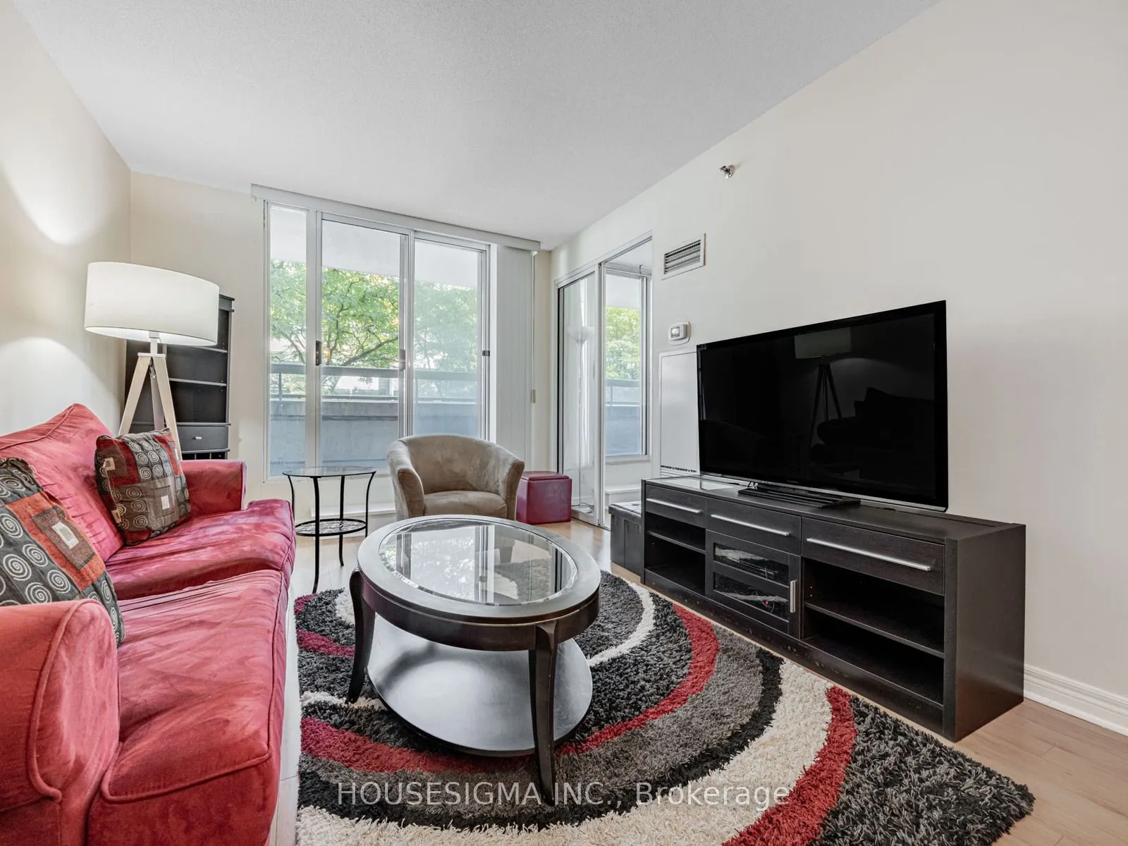 43 Eglinton Avenue E, #207
