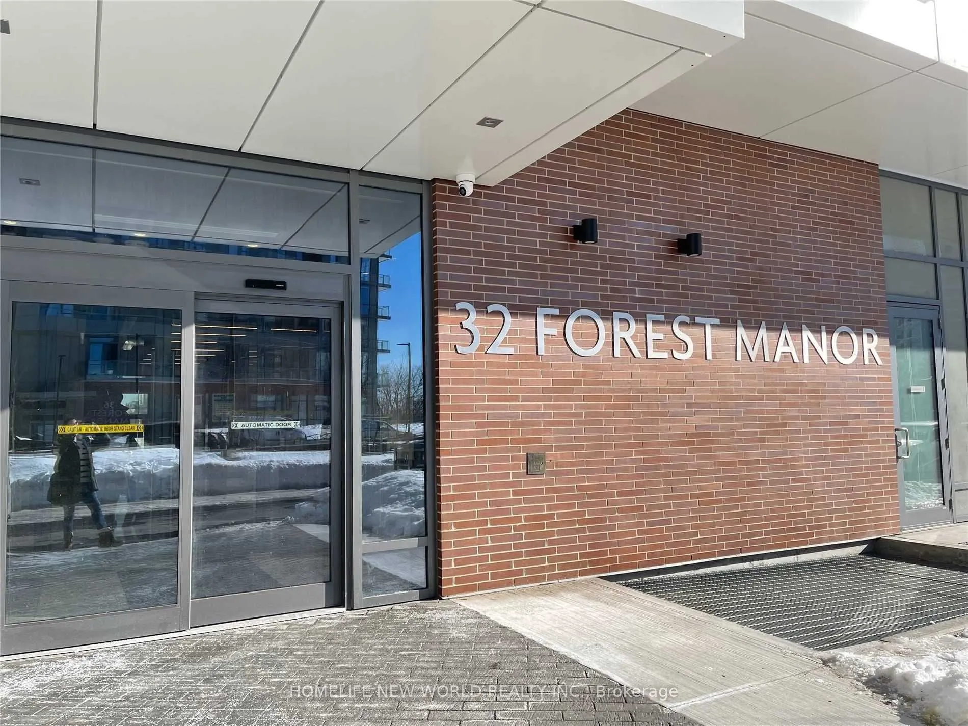 32 Forest Manor Road, #1911