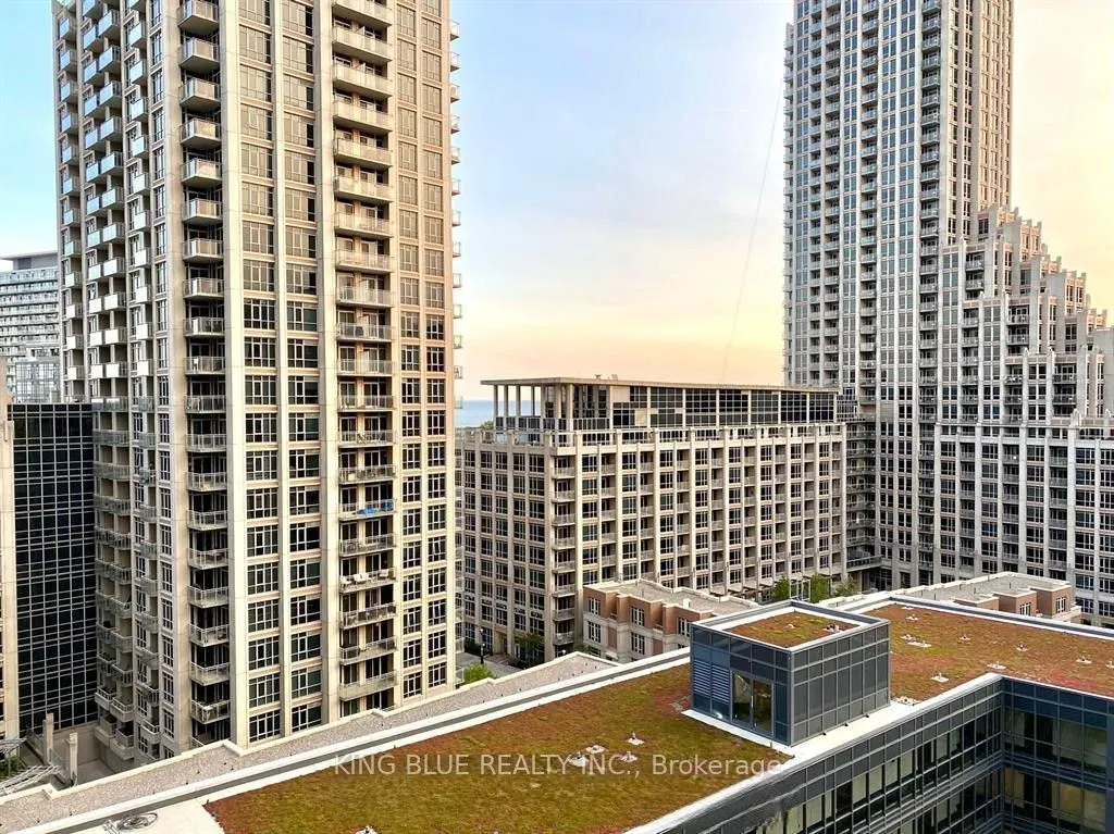 38 Iannuzzi Street, #1202