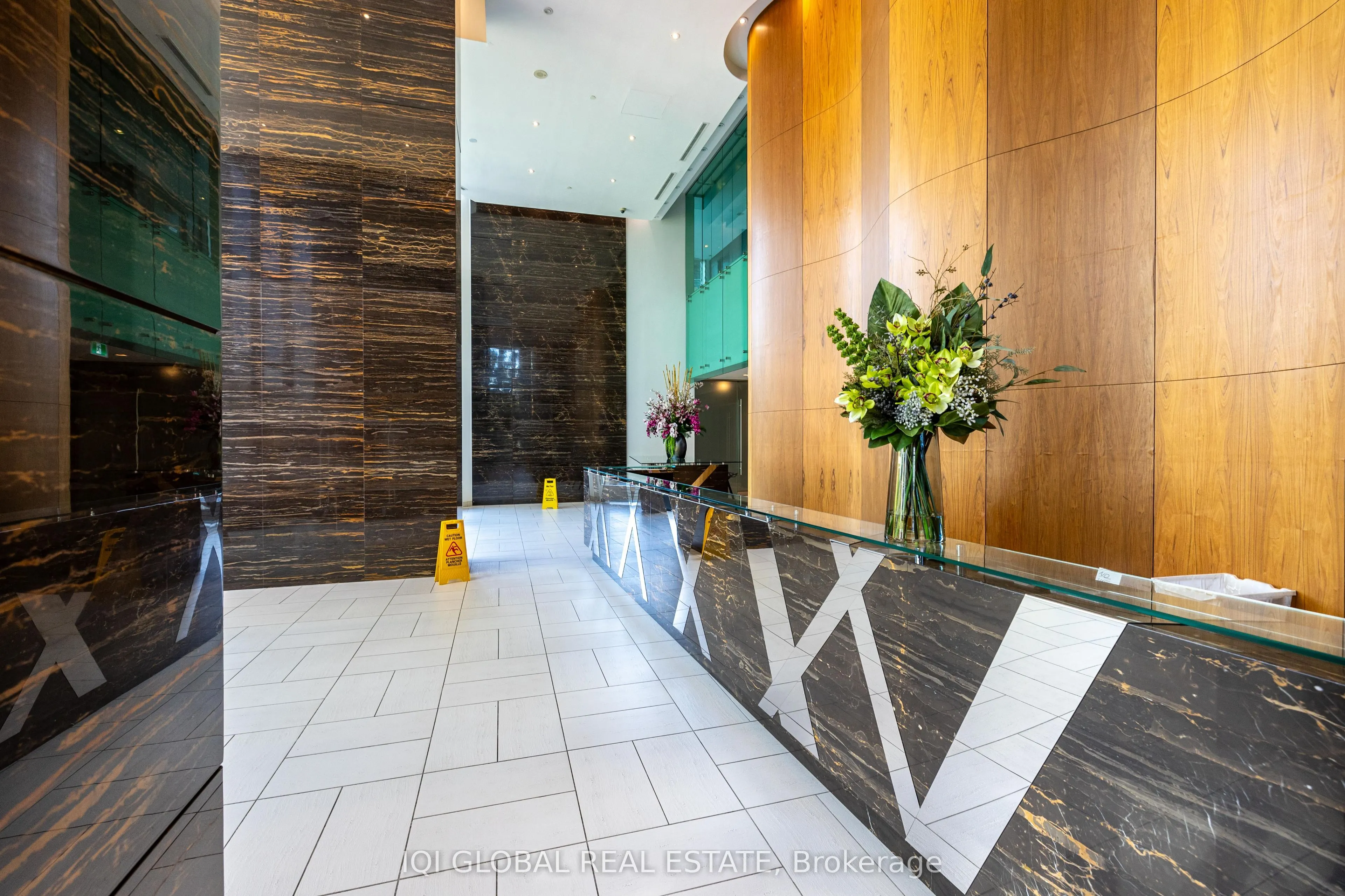 21 Iceboat Terrace, #1025