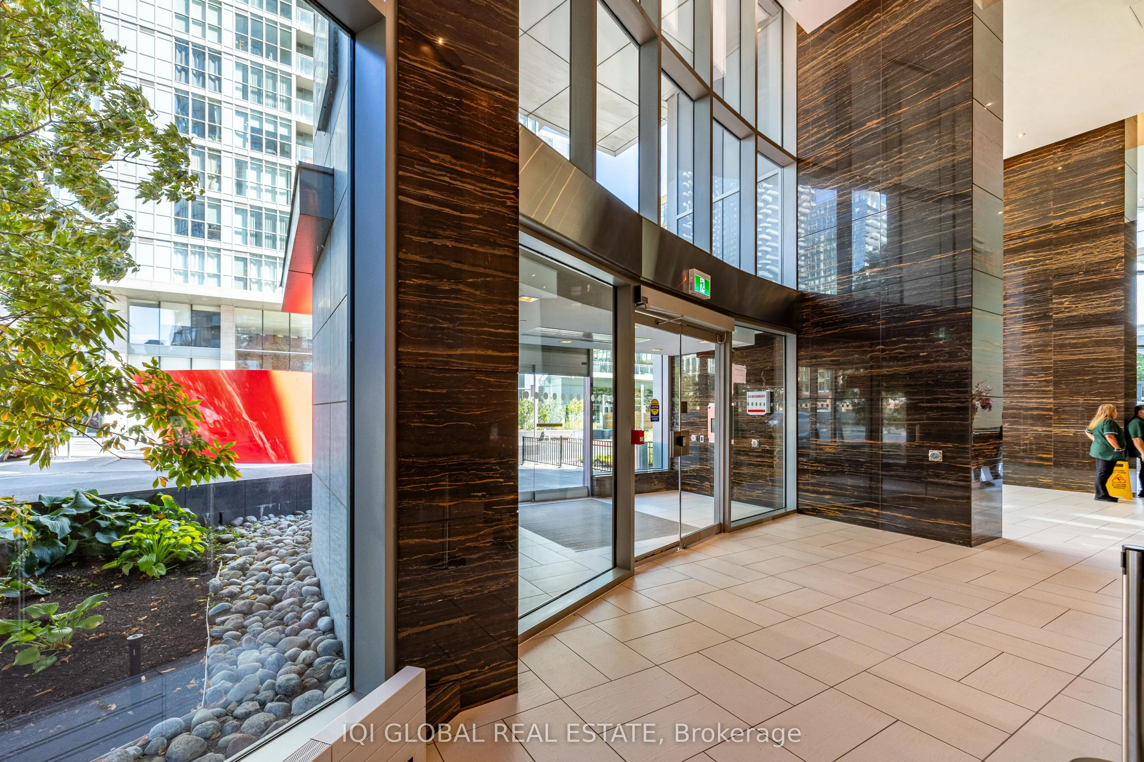 21 Iceboat Terrace, #1025