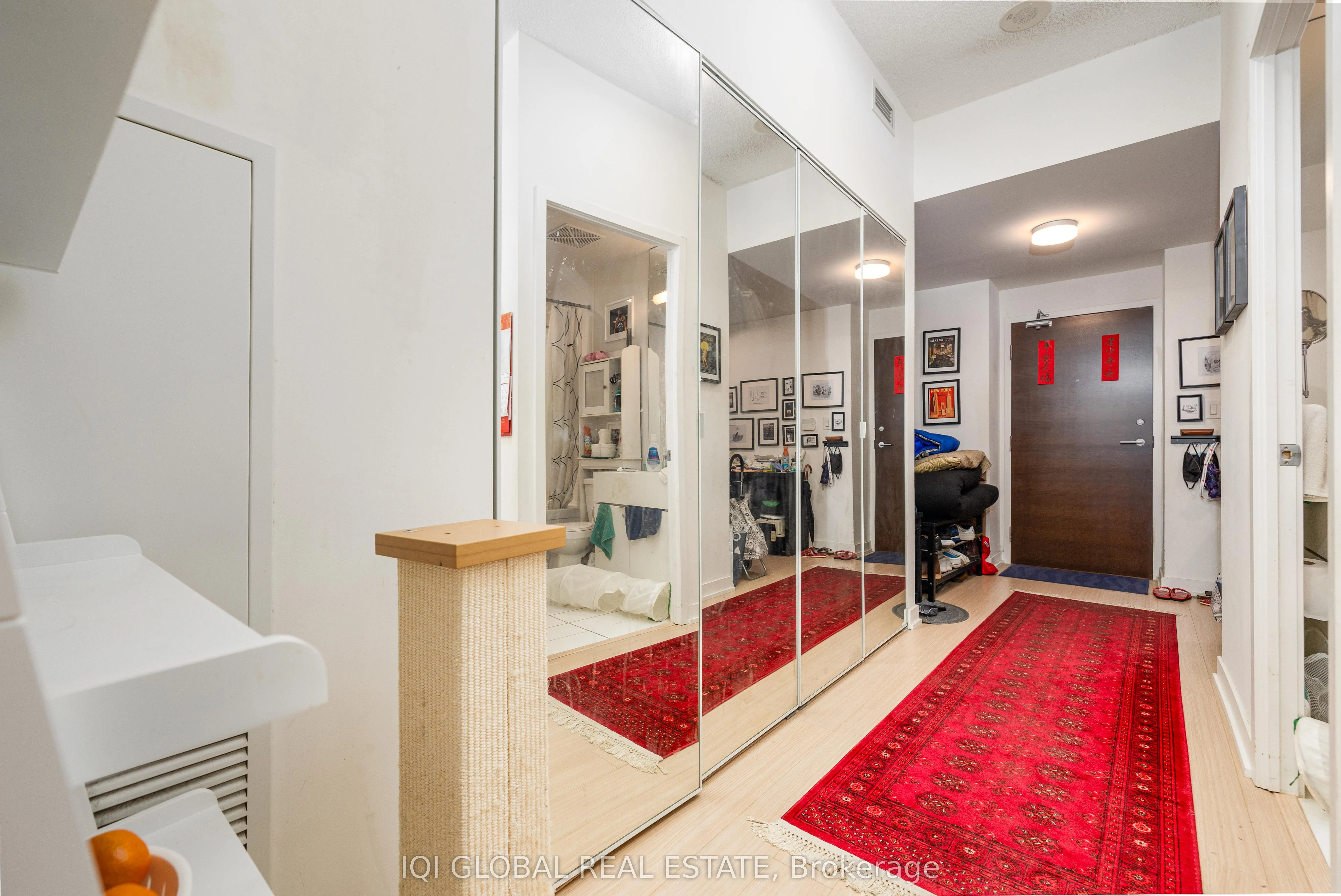 21 Iceboat Terrace, #1025