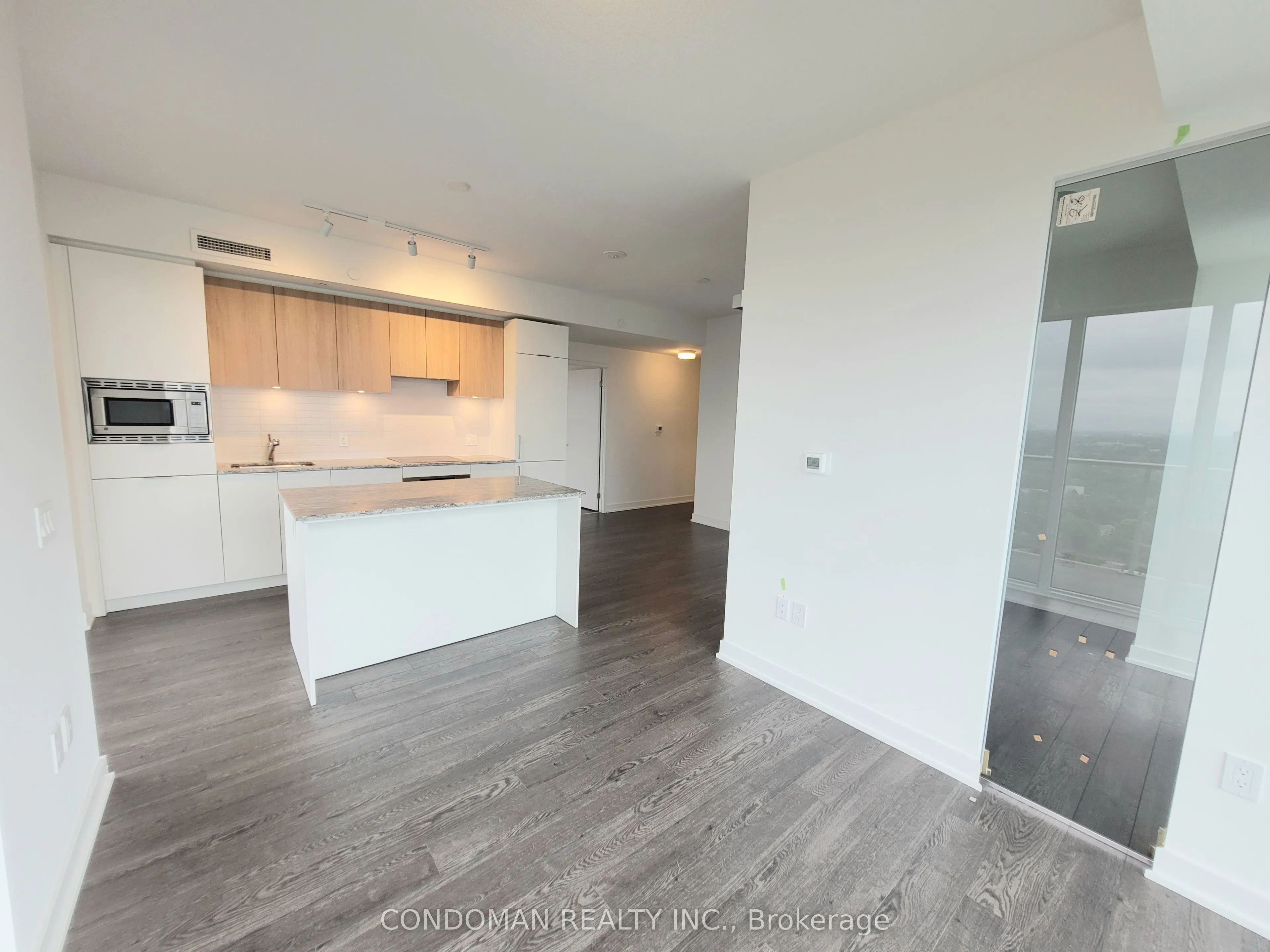 50 O'Neill Road, #2811