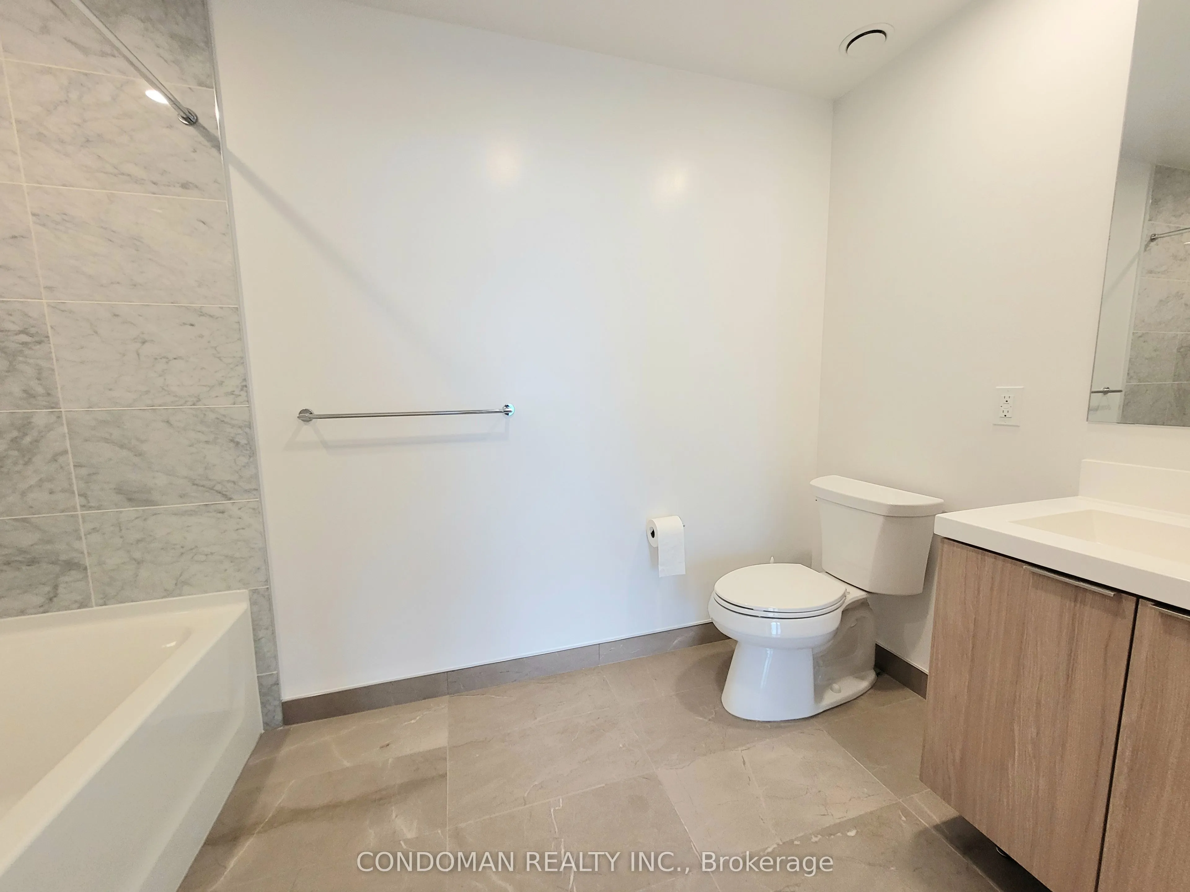 50 O'Neill Road, #2811