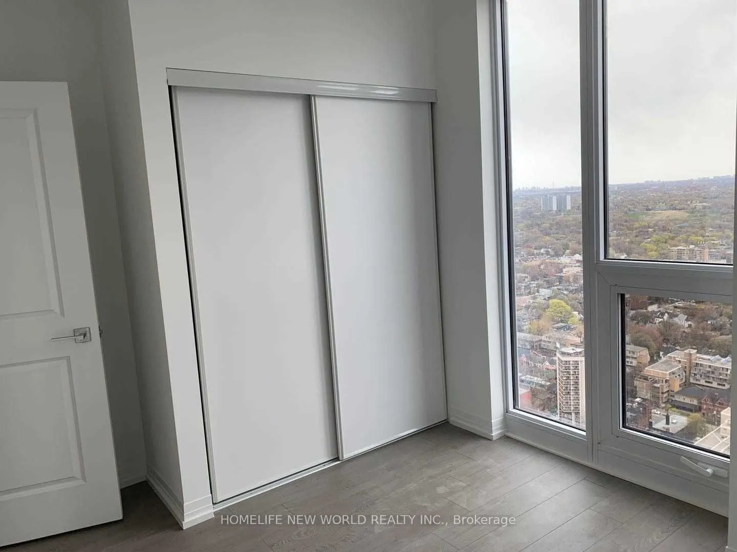 251 Jarvis Street, #4003