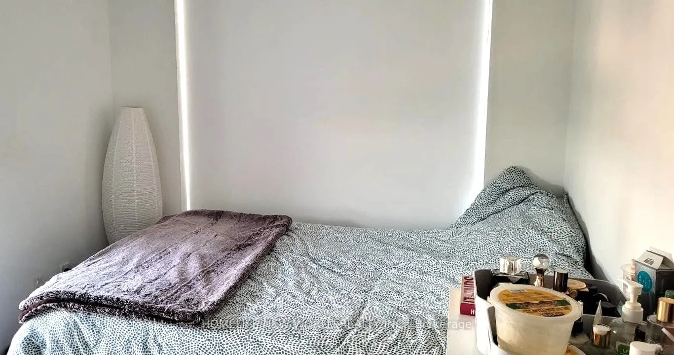 251 Jarvis Street, #4003