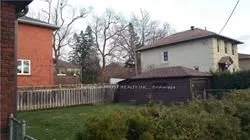 389 Lawrence Avenue W