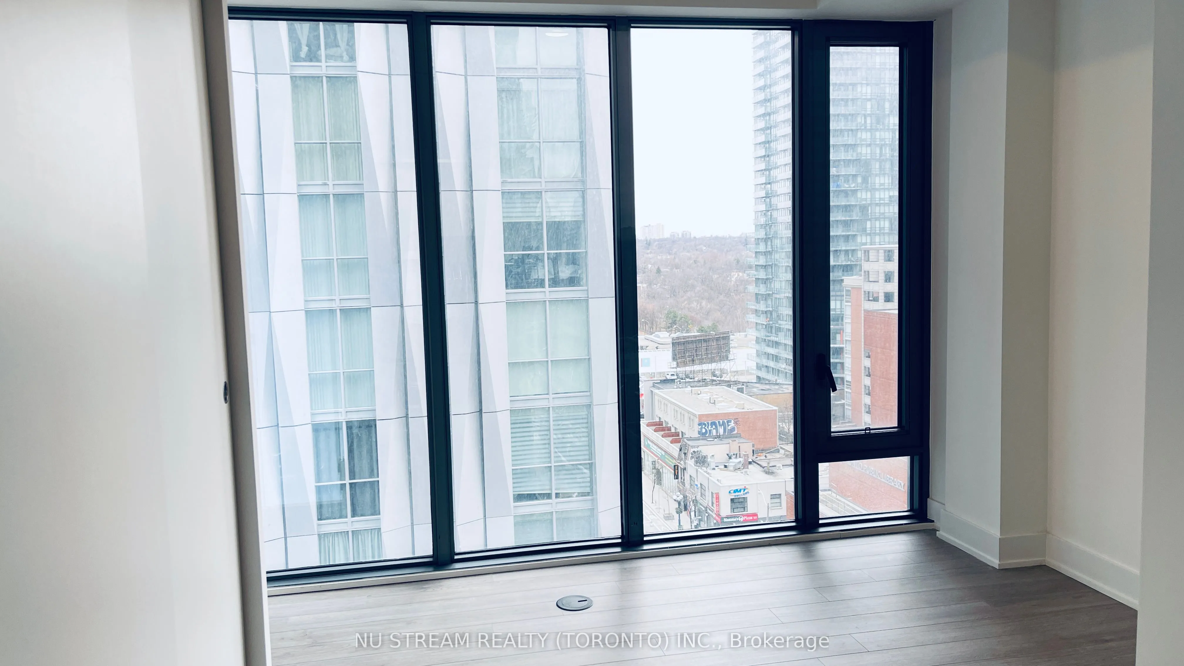 8 Cumberland Street, #1108