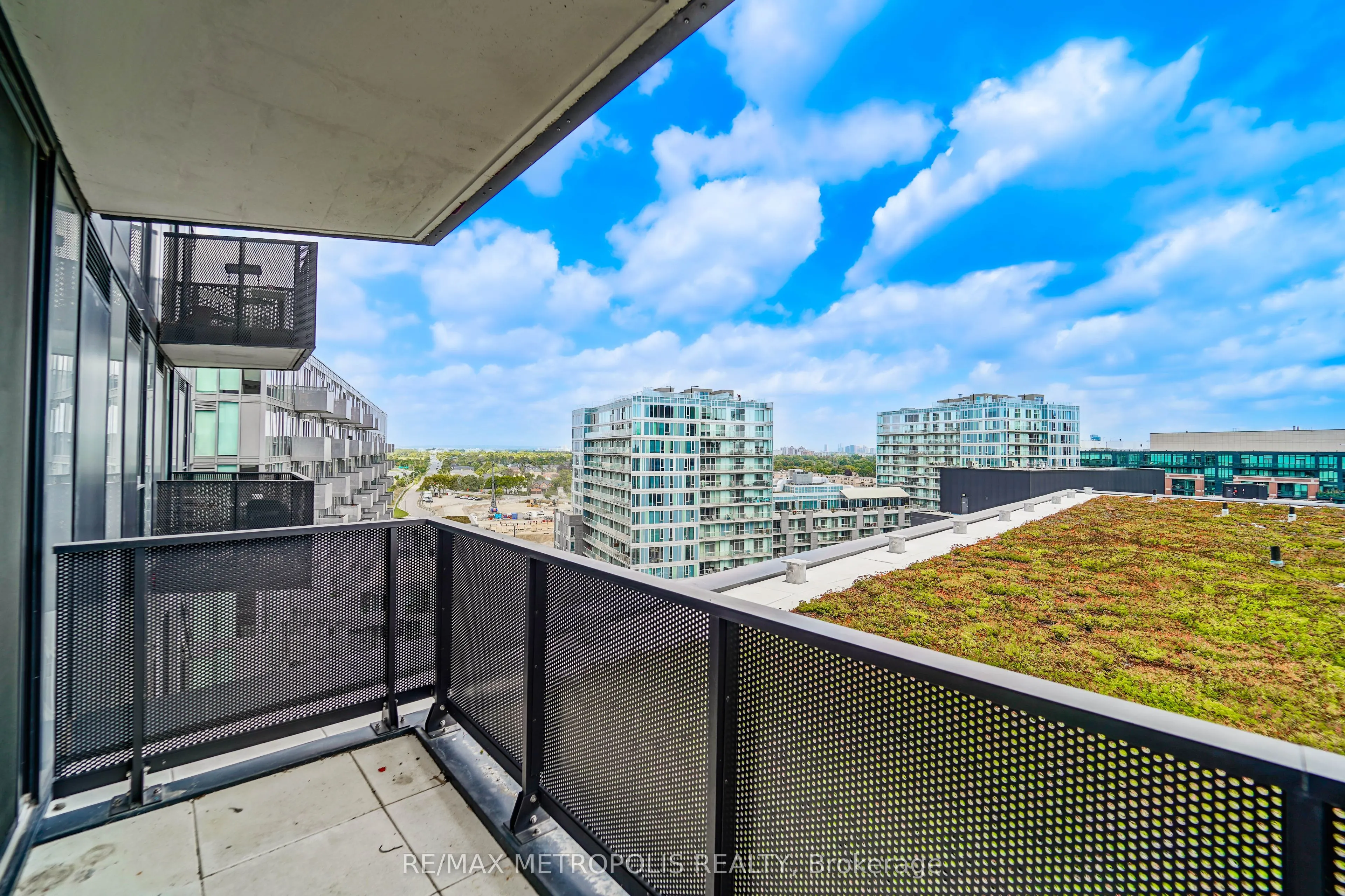 30 Tretti Way, #1113
