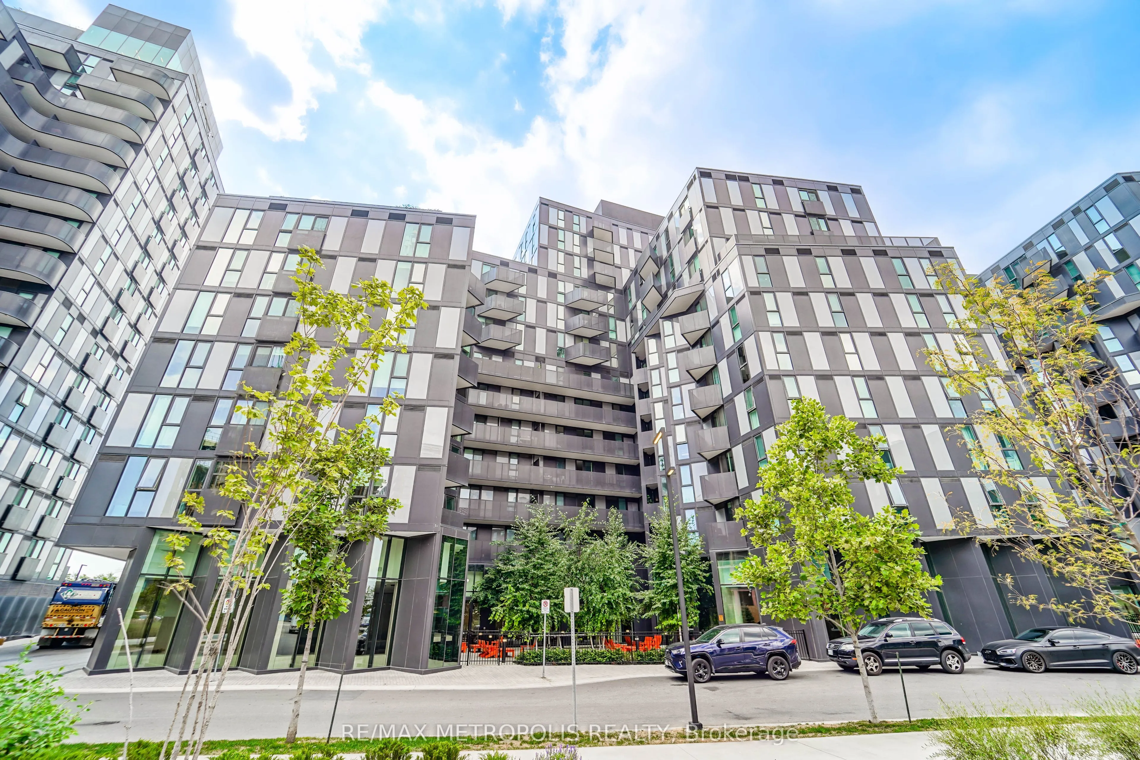 30 Tretti Way, #1113