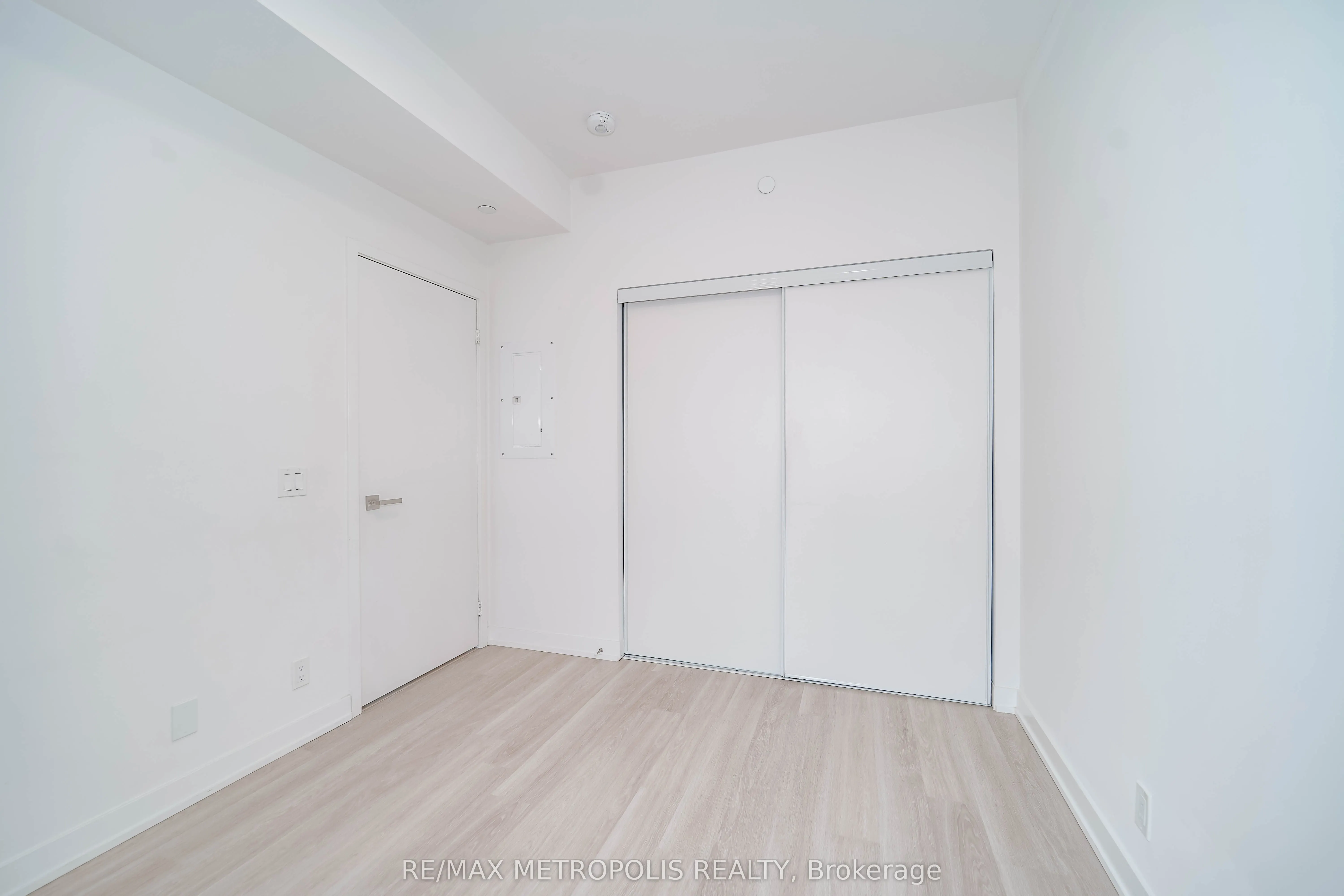 30 Tretti Way, #1113