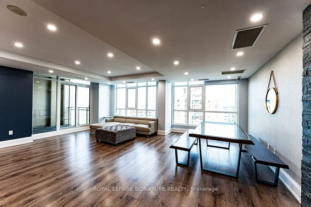 21 Grand Magazine Street, #1409