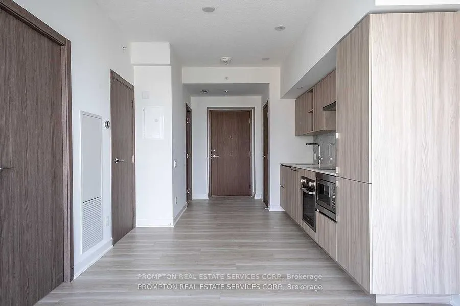 17 Bathurst Street, #2709