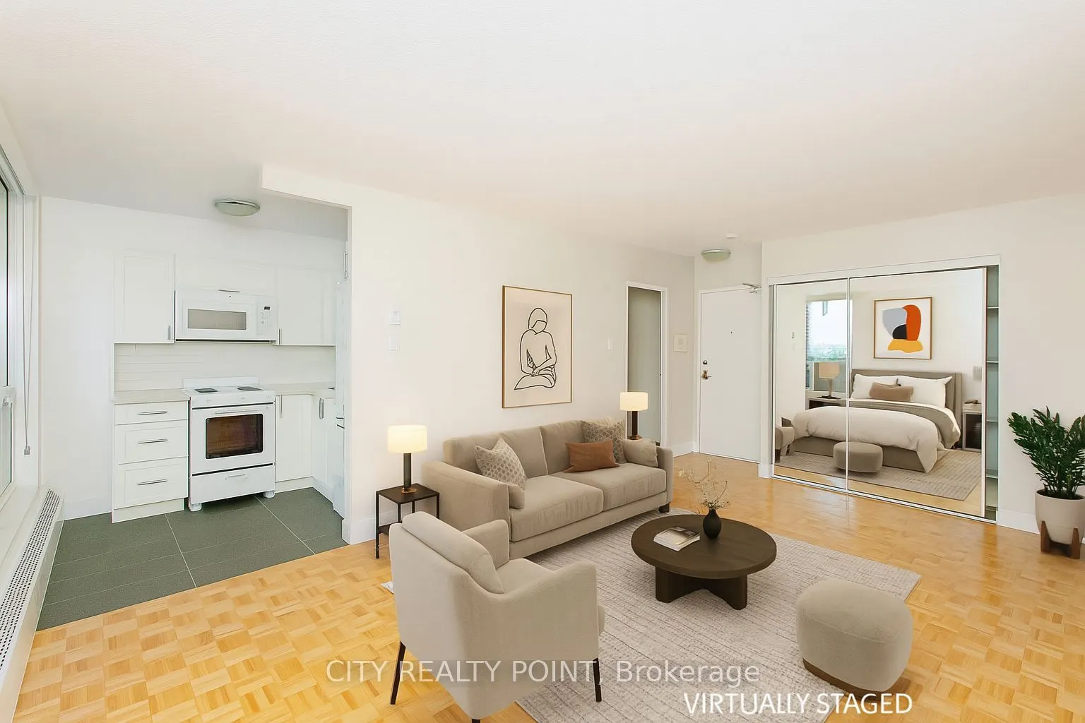 666 Spadina Avenue, #402