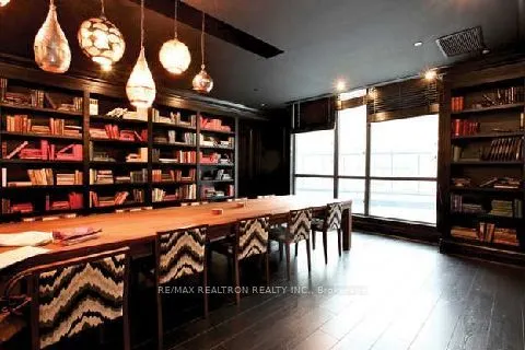 1 Scott Street, #2905