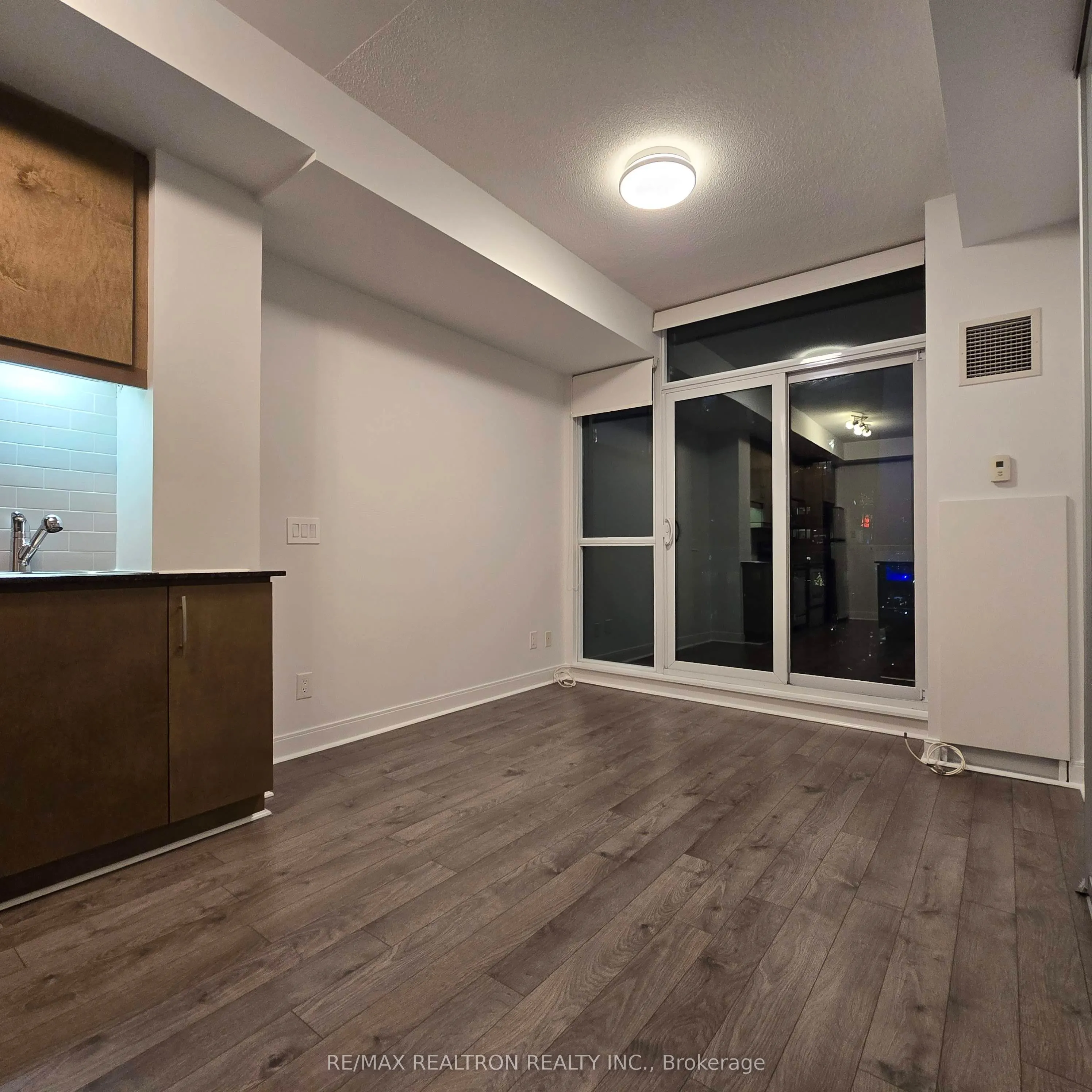 1 Scott Street, #2905