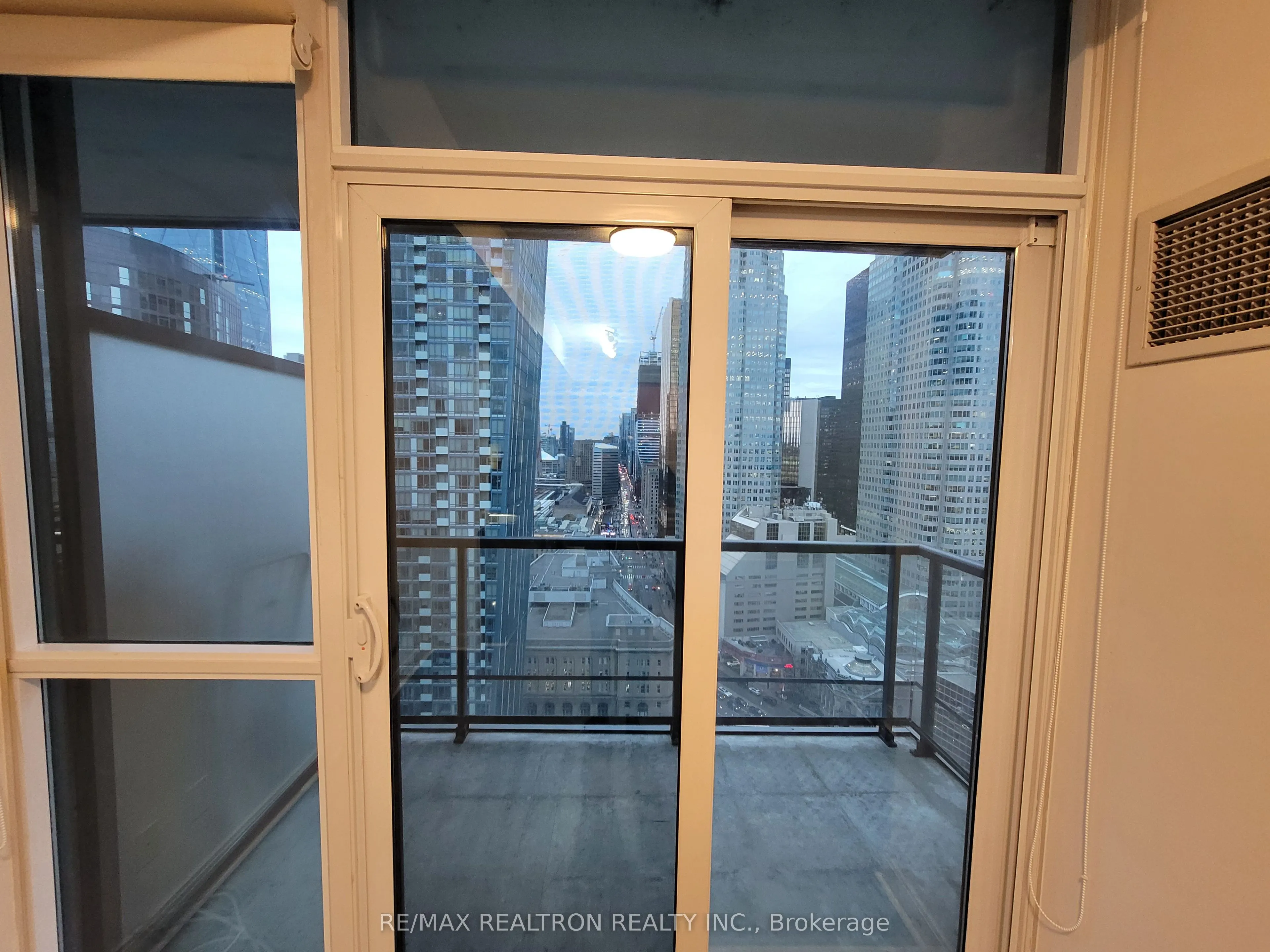 1 Scott Street, #2905