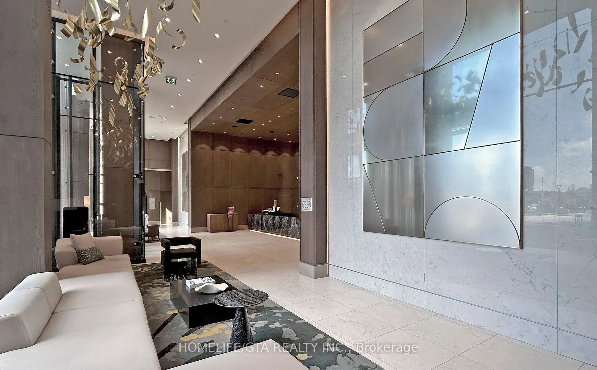 30 Inn On The Park Drive, #708