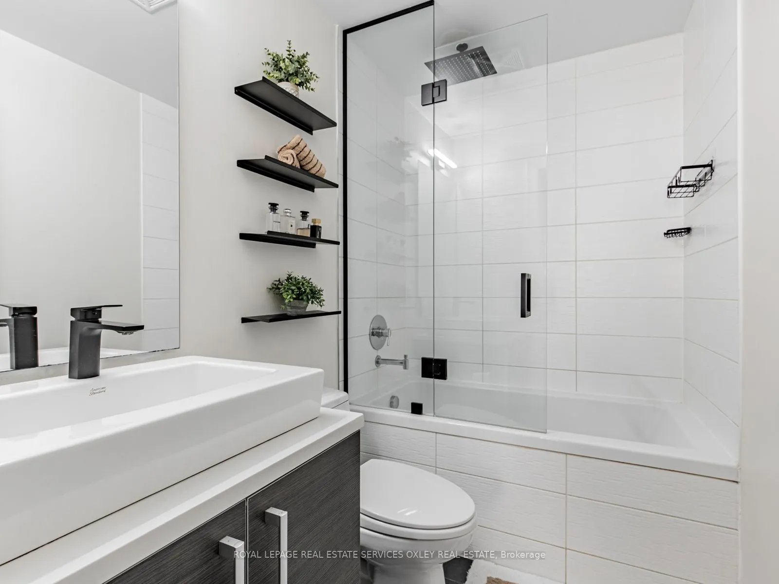 138 Princess Street, #515