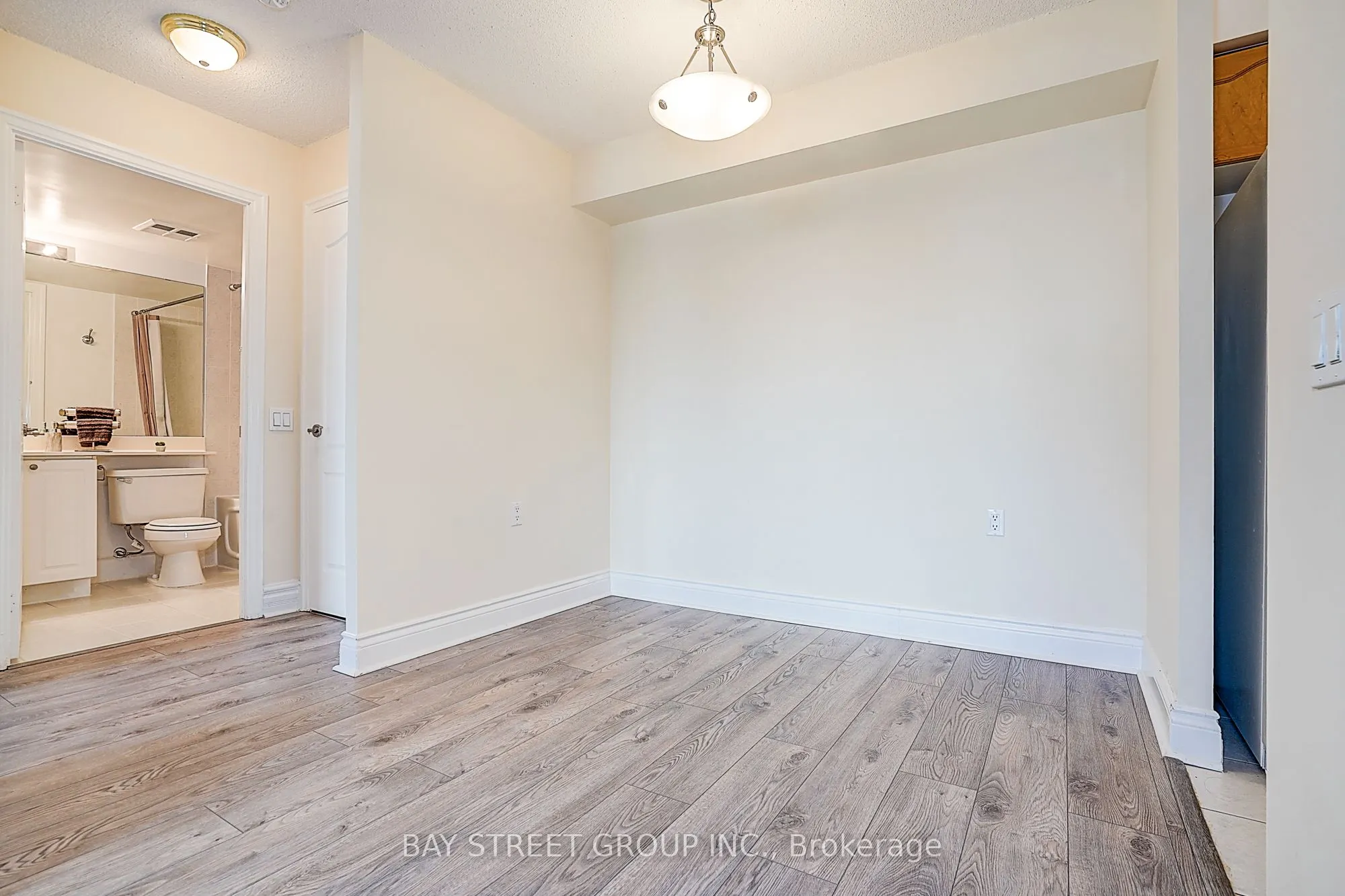 21 Hillcrest Avenue, #313