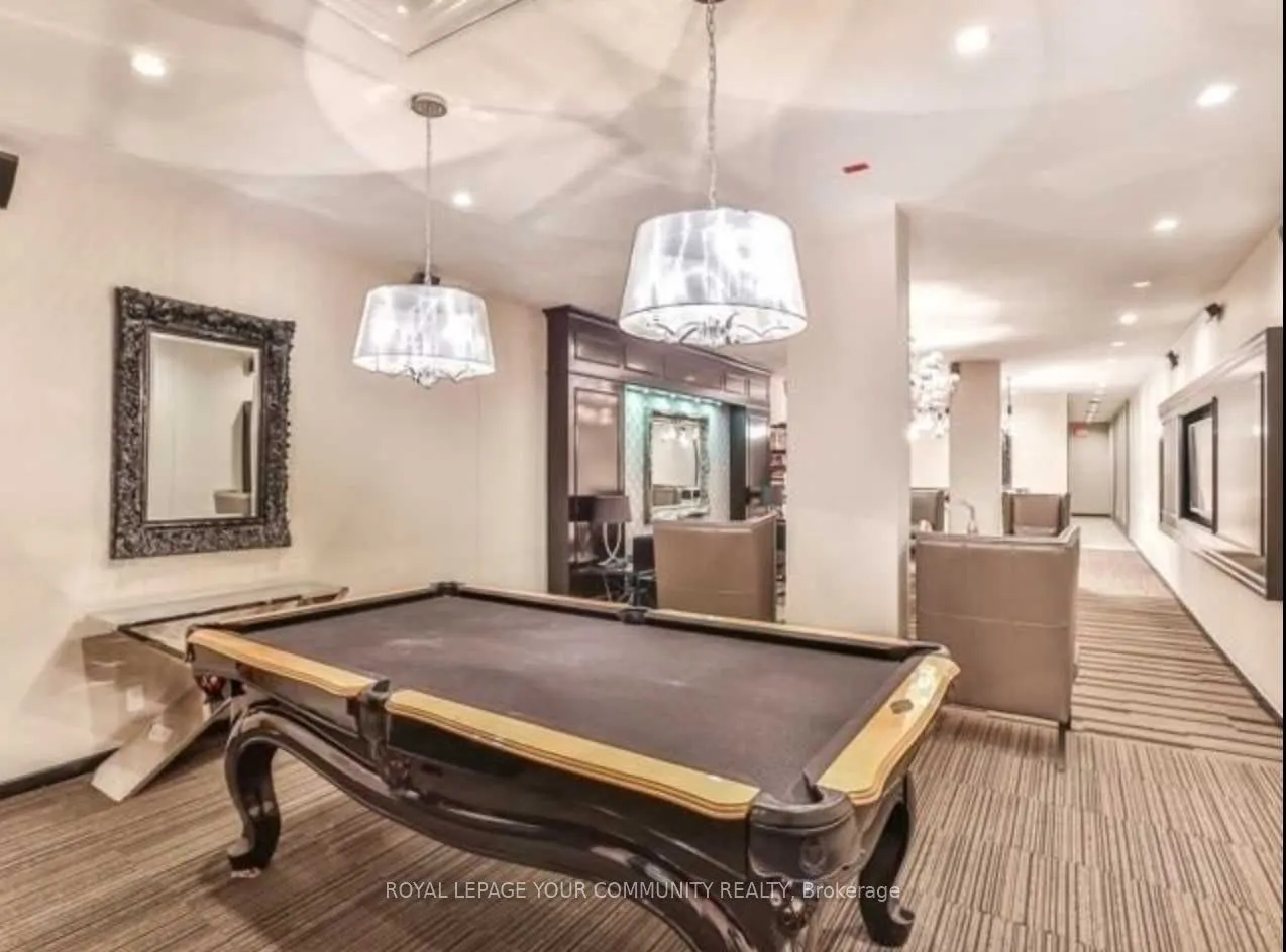 569 King Street E, #304