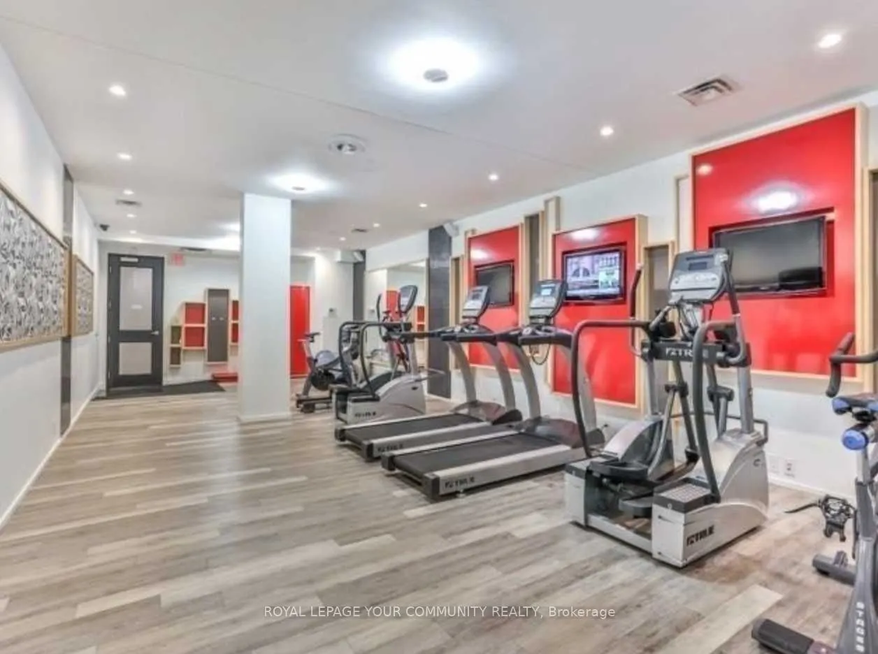 569 King Street E, #304