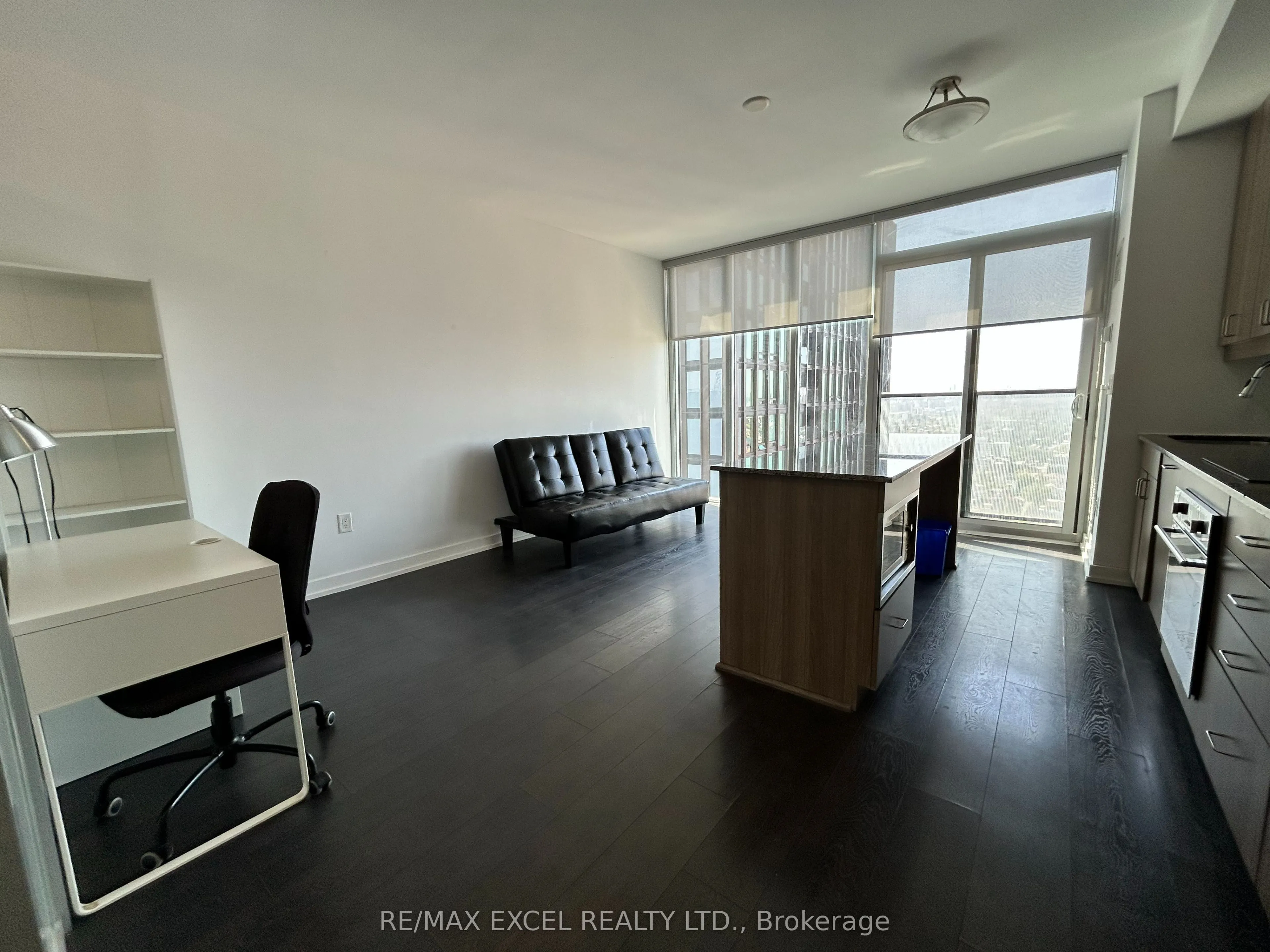 426 University Avenue, #3502