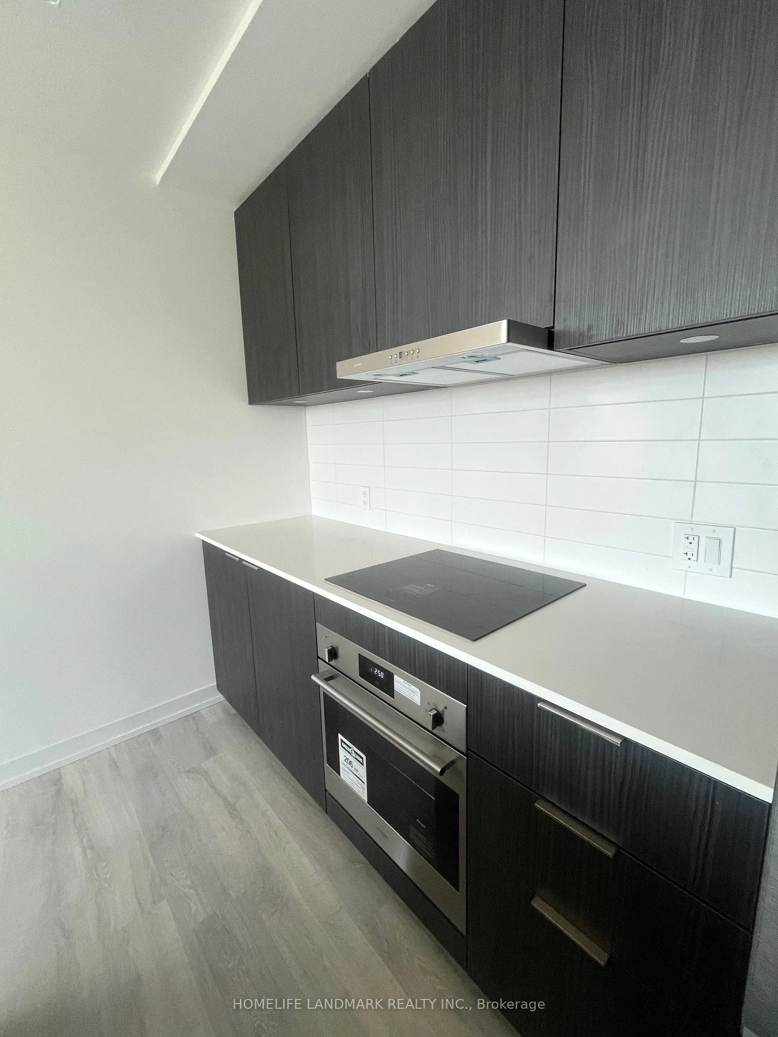 7 Golden Lion Heights, #N632