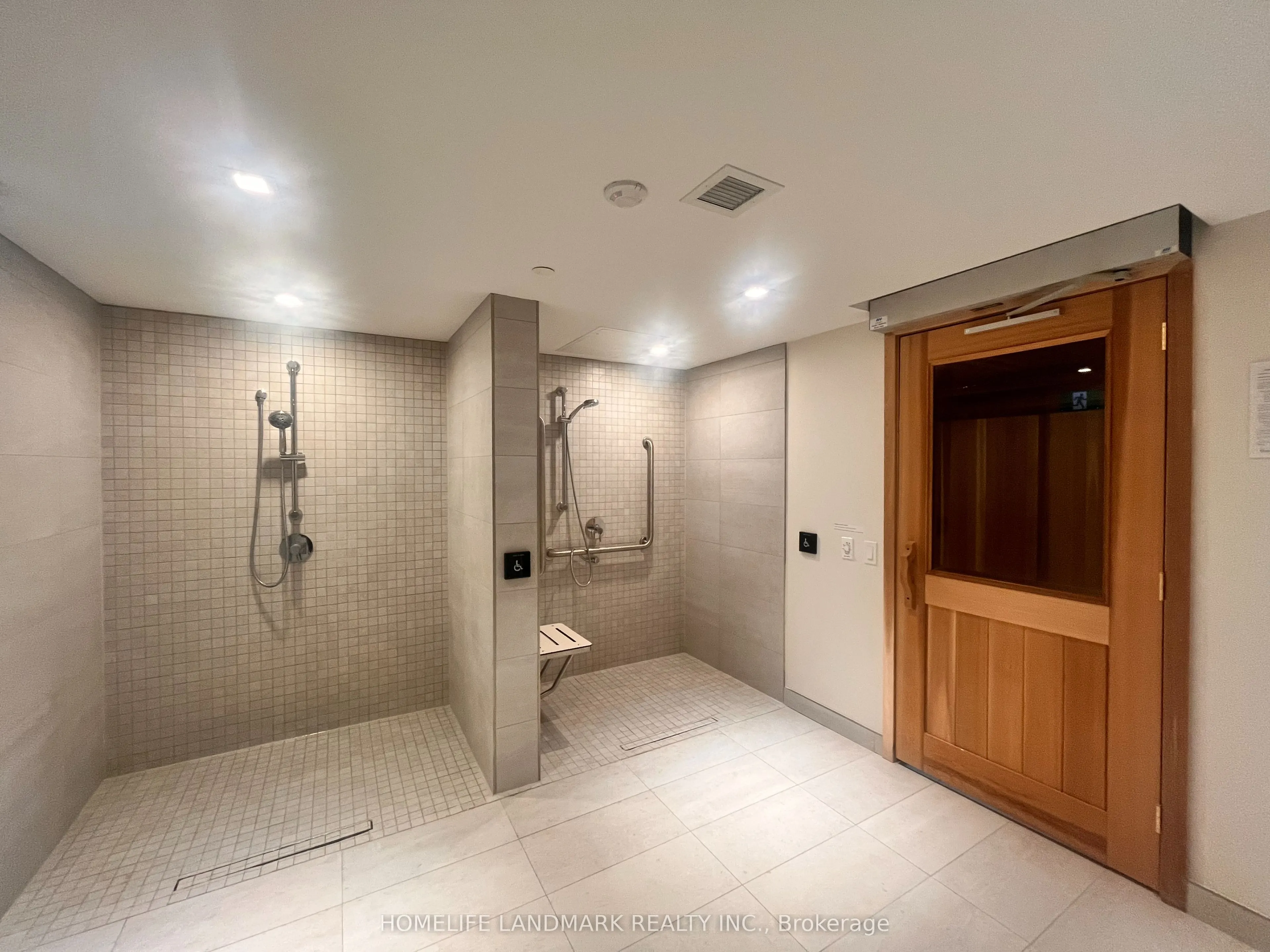 7 Golden Lion Heights, #N632