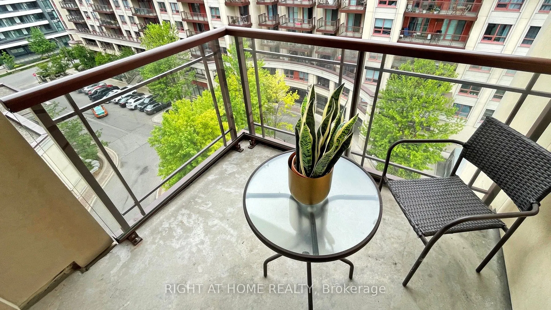 23 Rean Drive, #701