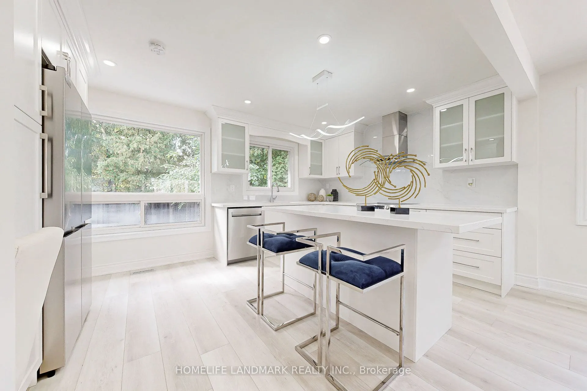 17 Oldborough Circle