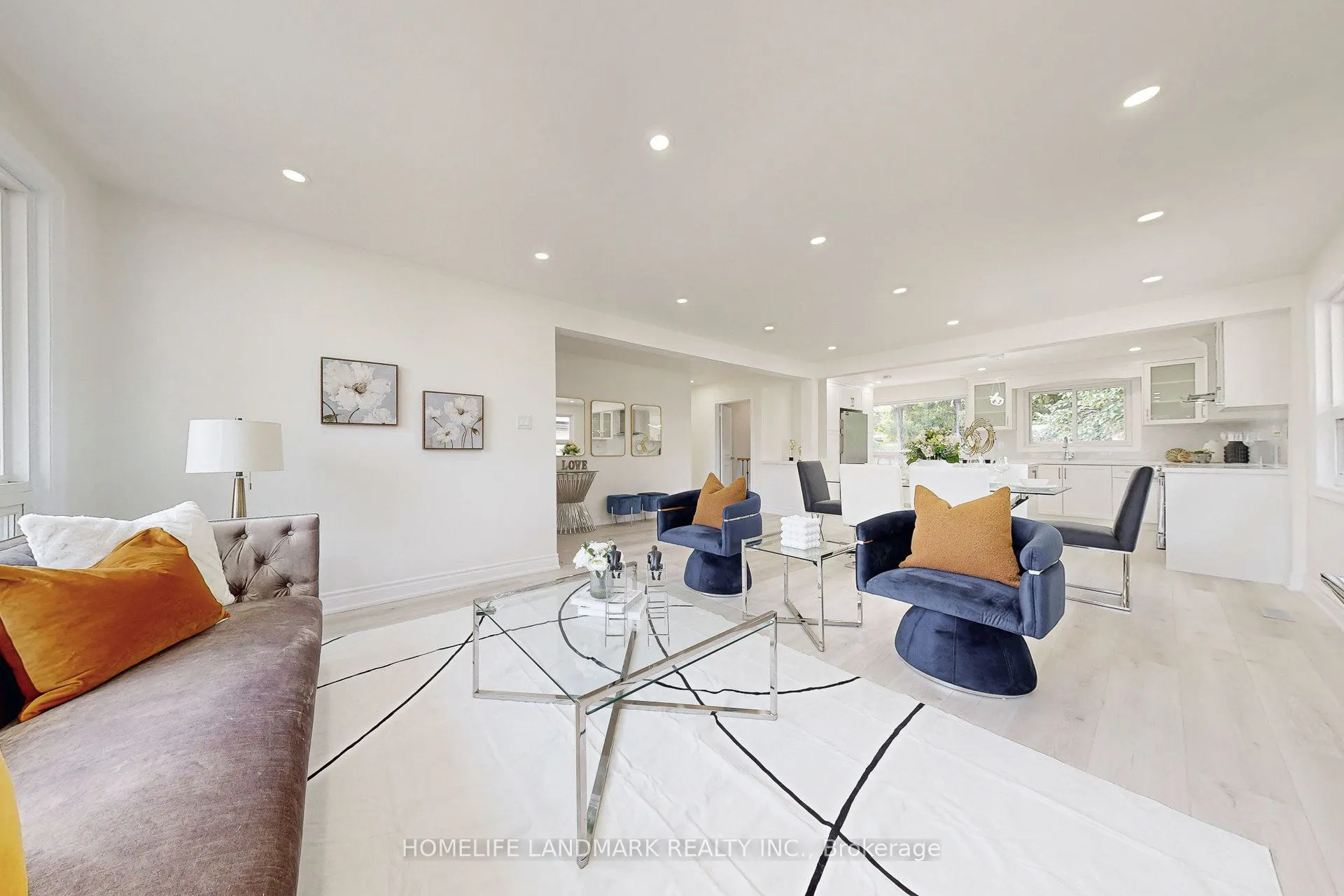17 Oldborough Circle