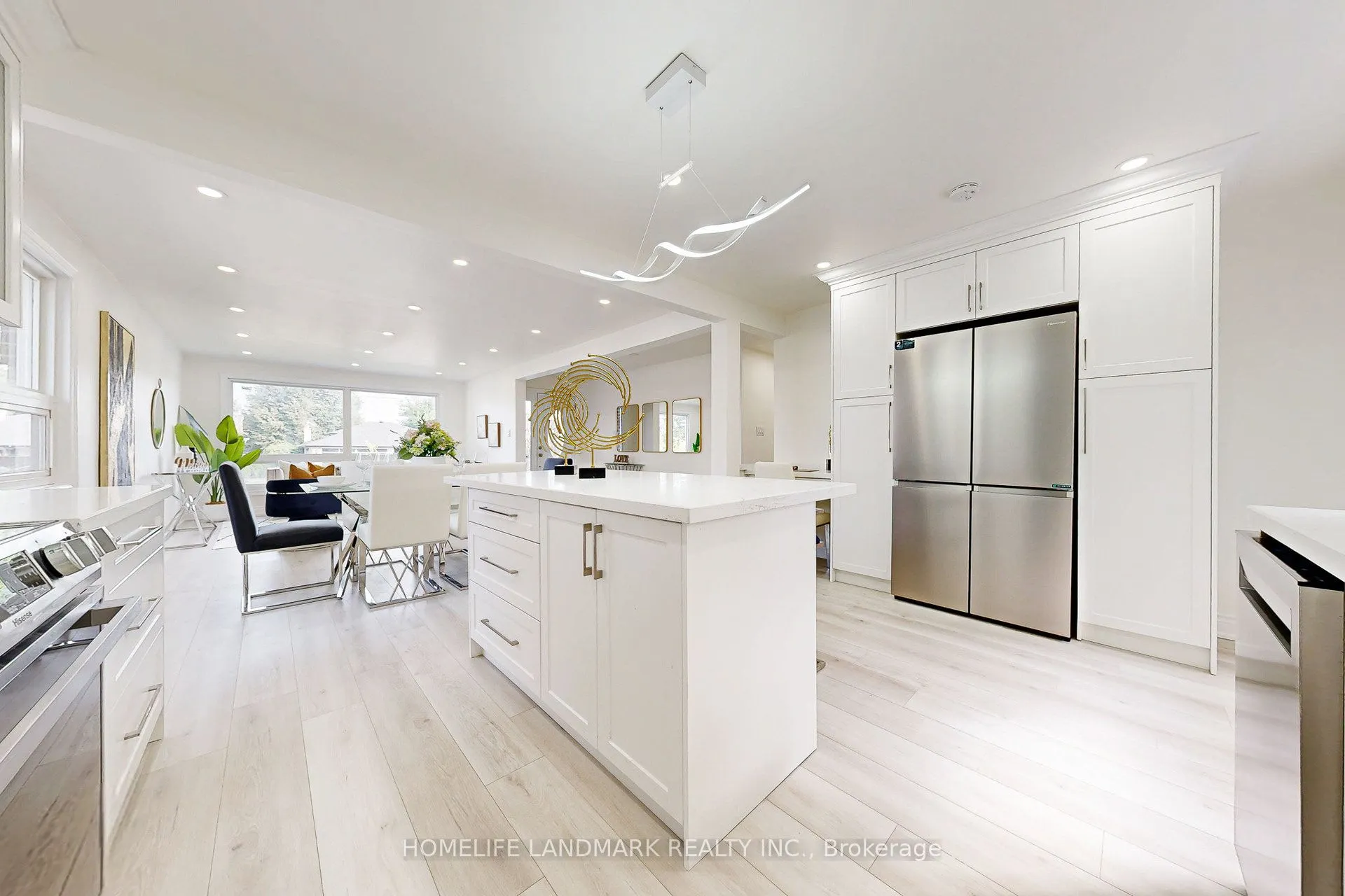 17 Oldborough Circle