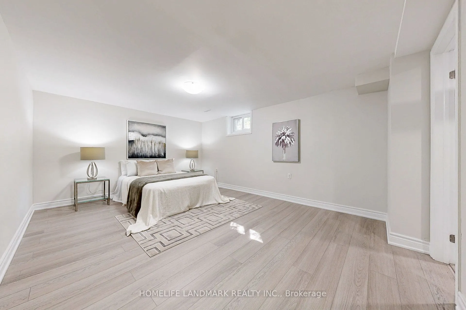 17 Oldborough Circle