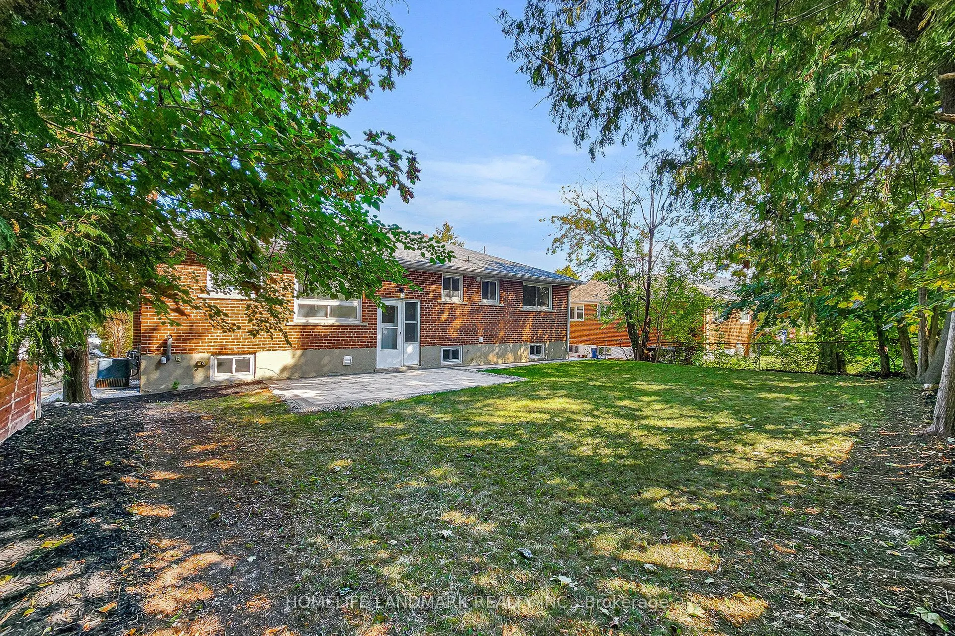 17 Oldborough Circle
