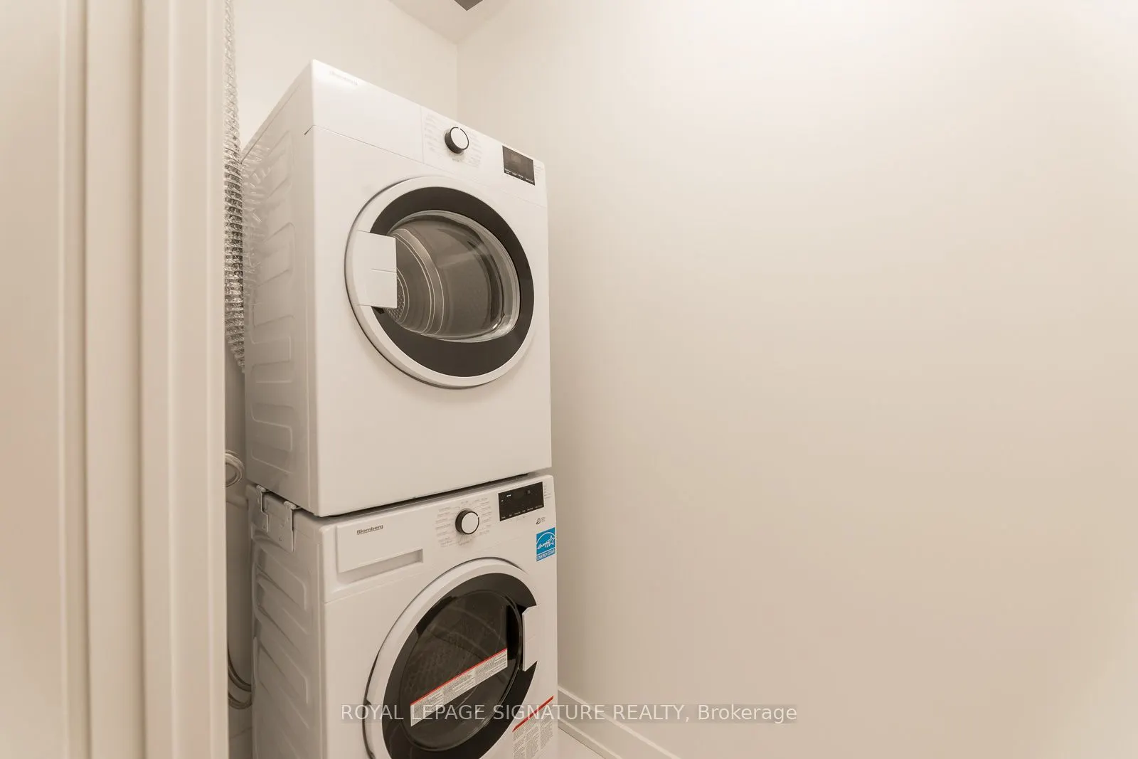 117 Broadway Avenue, #1703