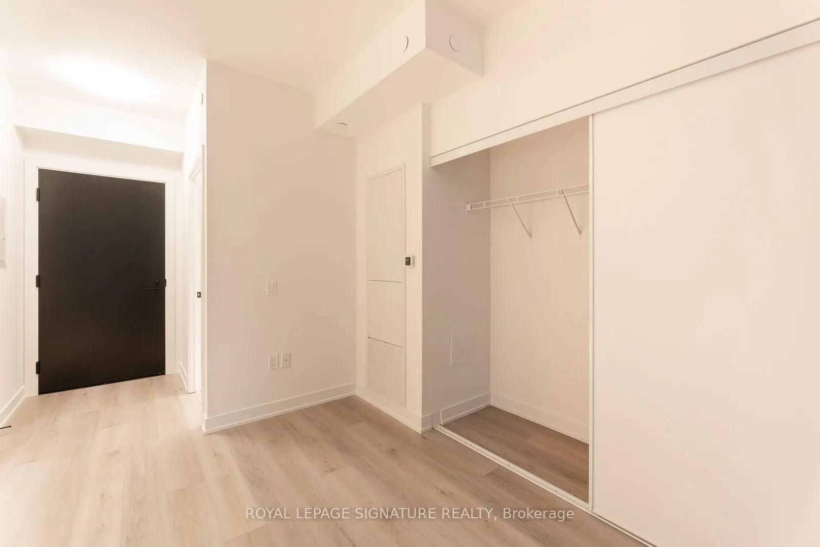 117 Broadway Avenue, #1703
