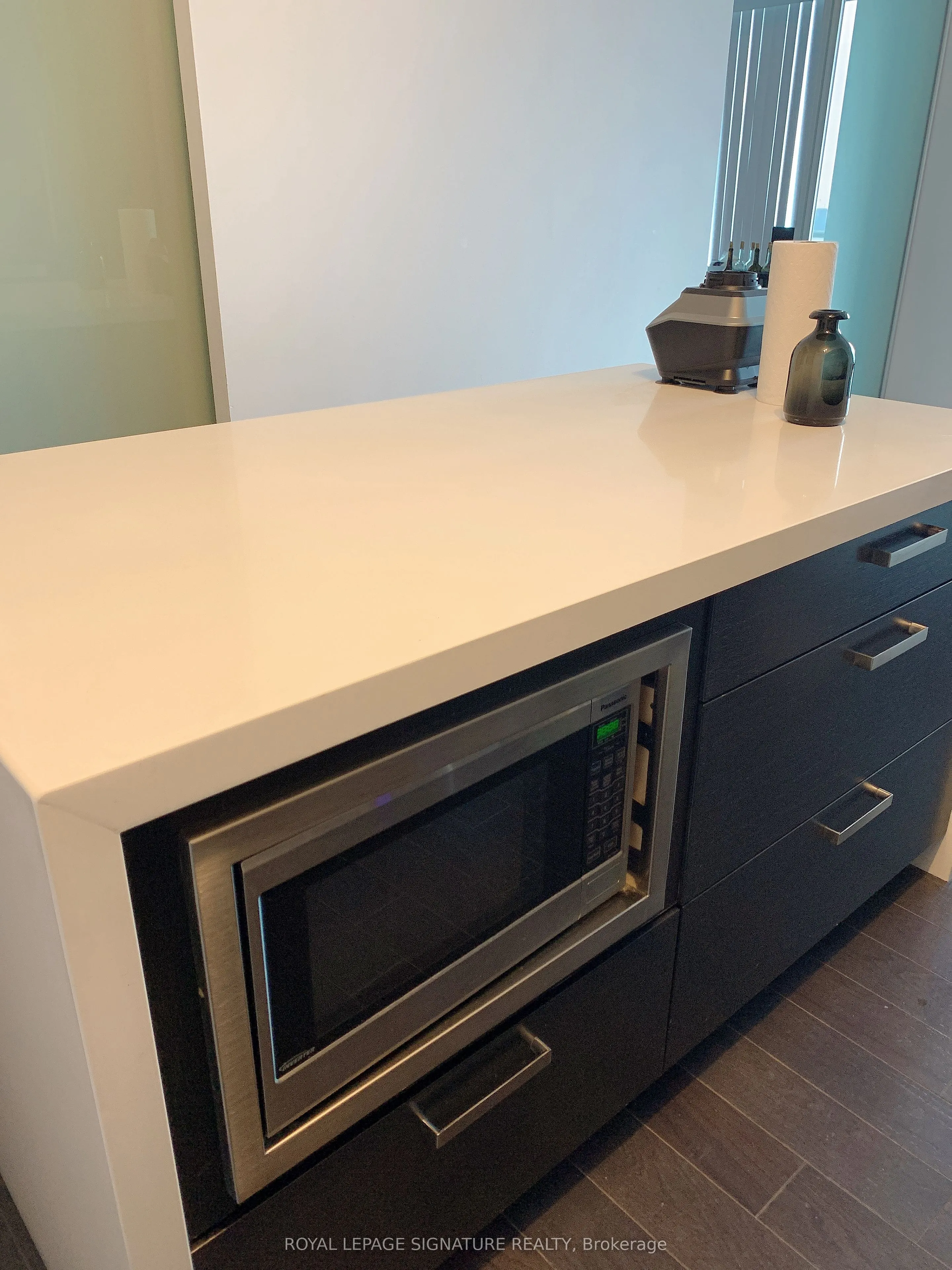 1080 Bay Street, #3803