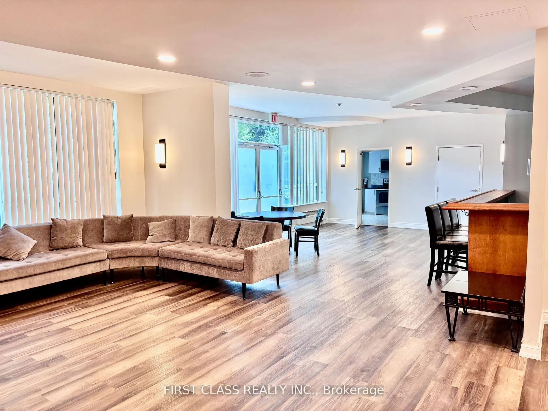238 Doris Avenue, #1503