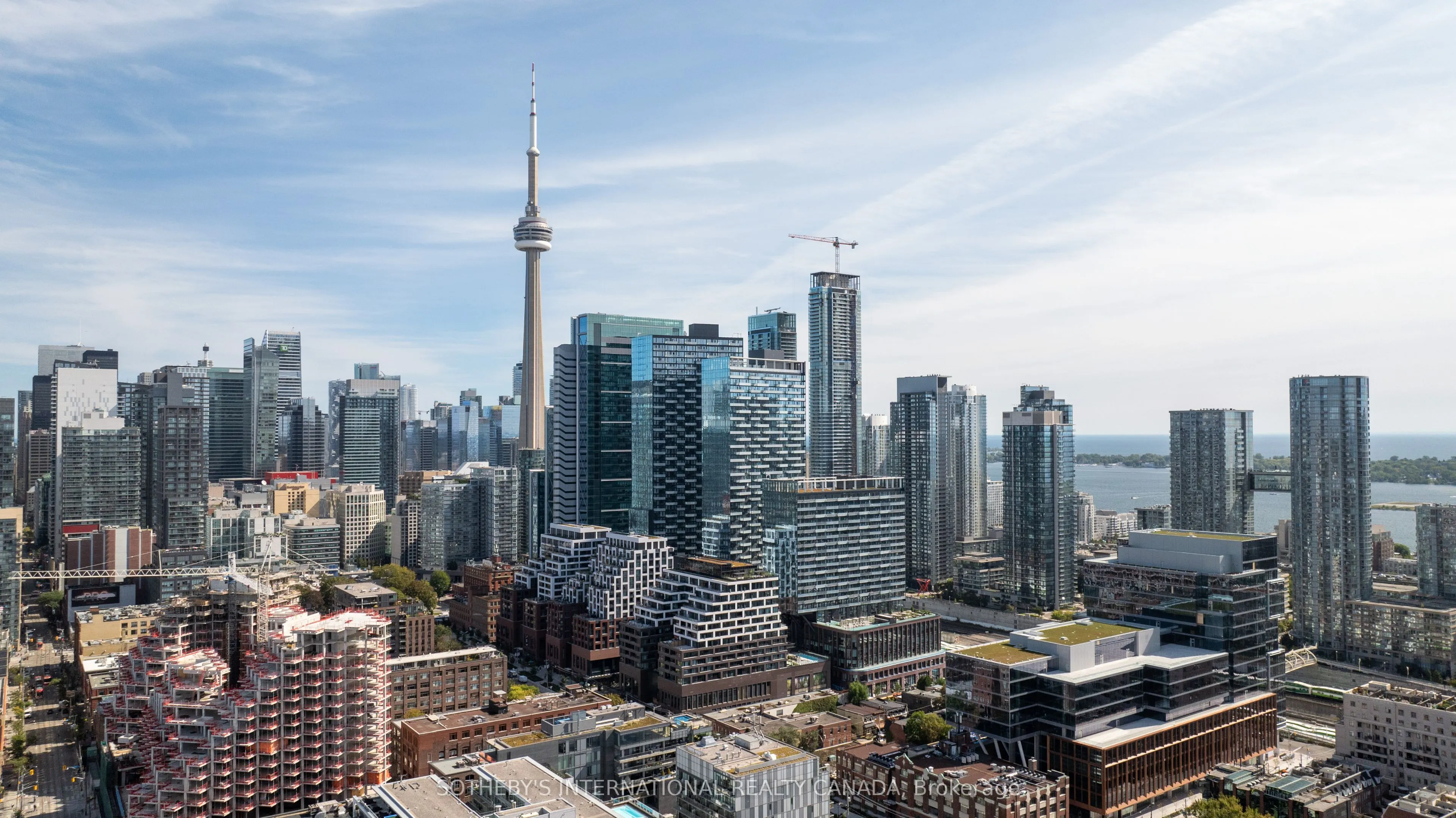 455 Wellington Street W, #1105
