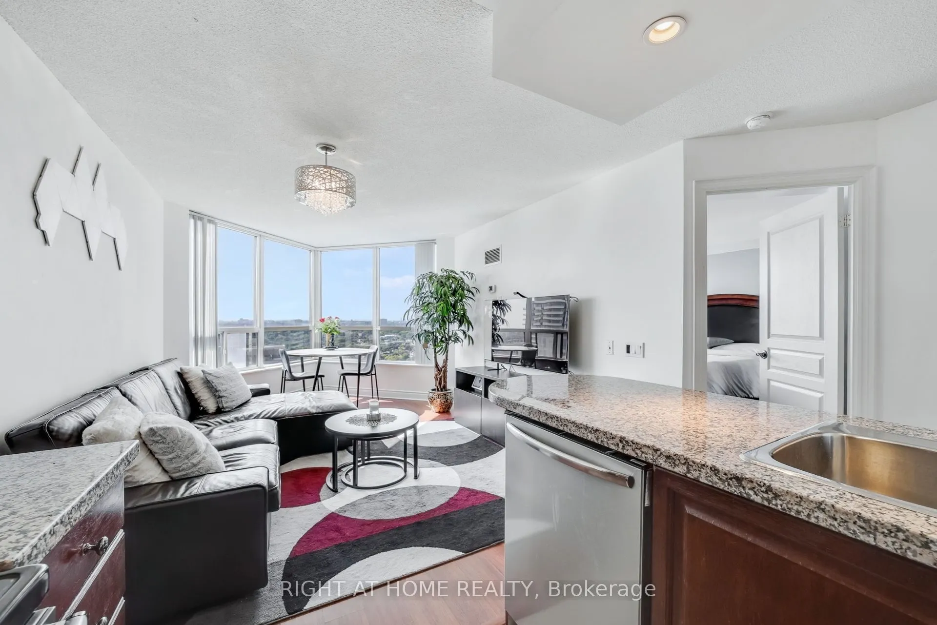 10 Northtown Way, #2606