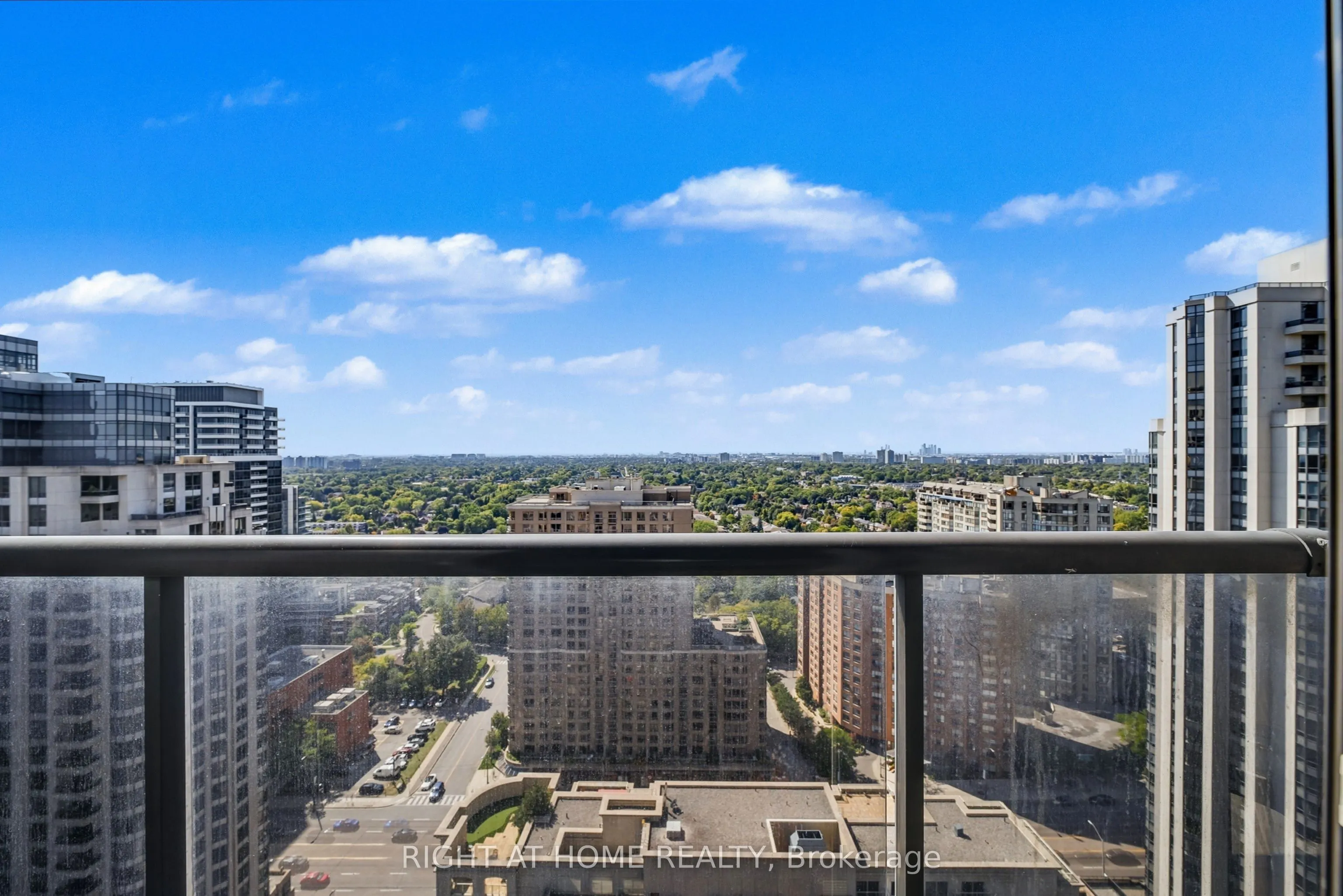 10 Northtown Way, #2606