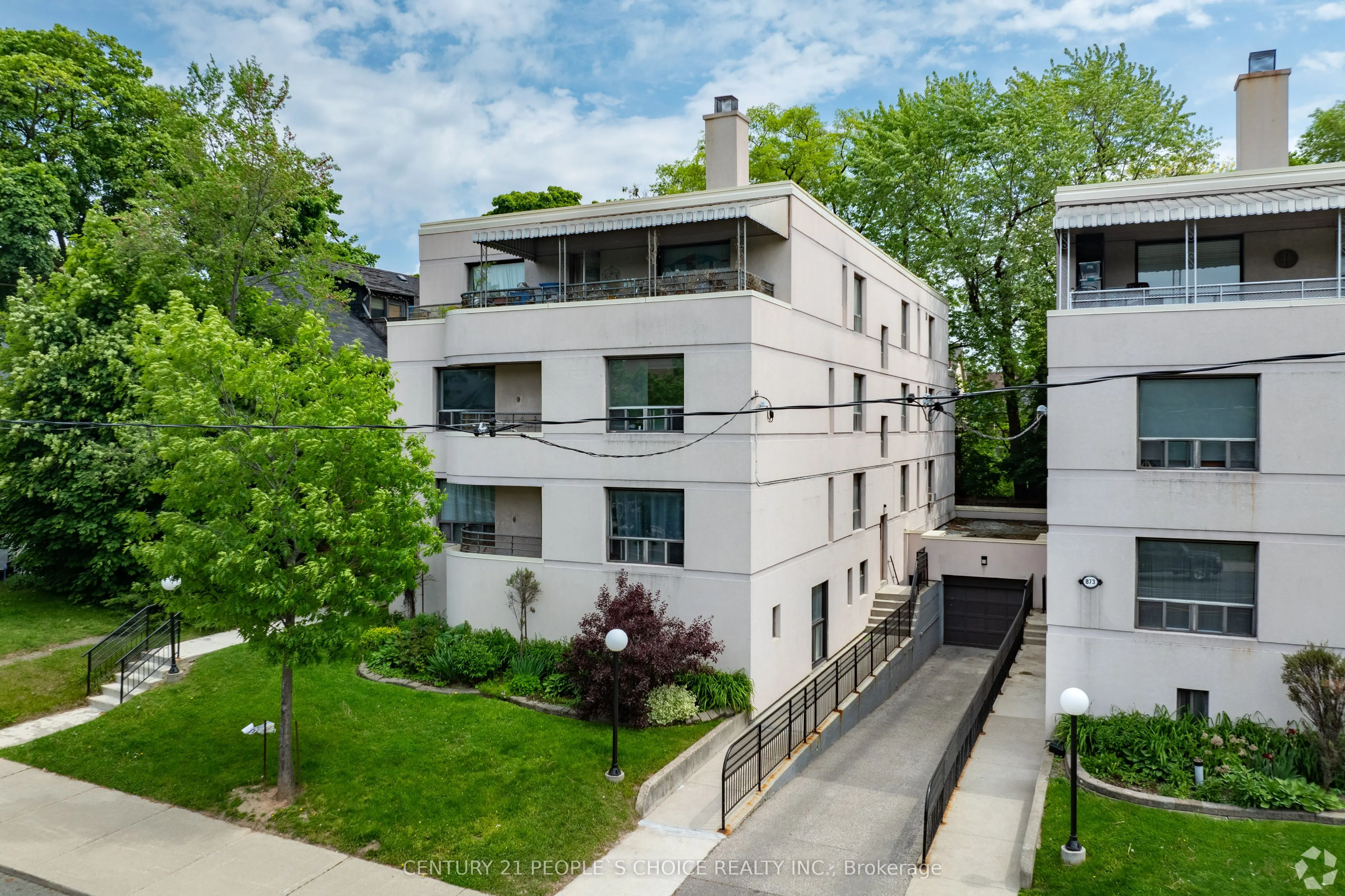 875 Avenue Road, #9