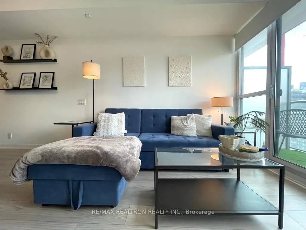 120 Parliament Street, #1513