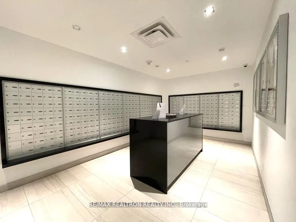 120 Parliament Street, #1513