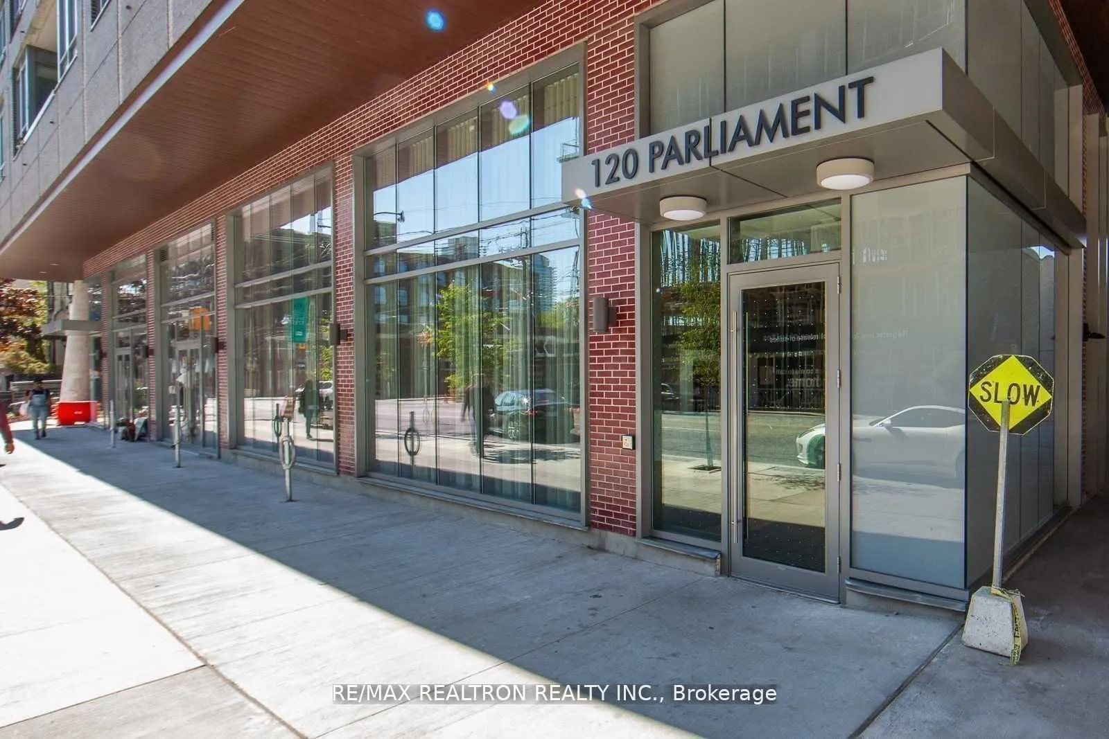 120 Parliament Street, #1513