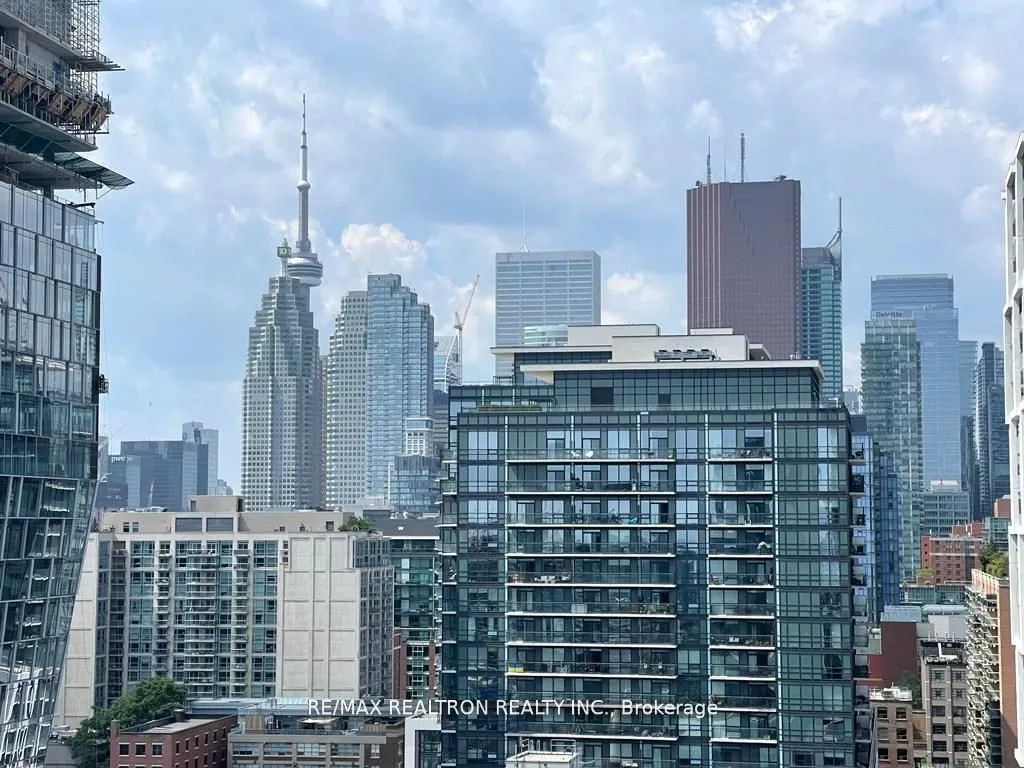 120 Parliament Street, #1513