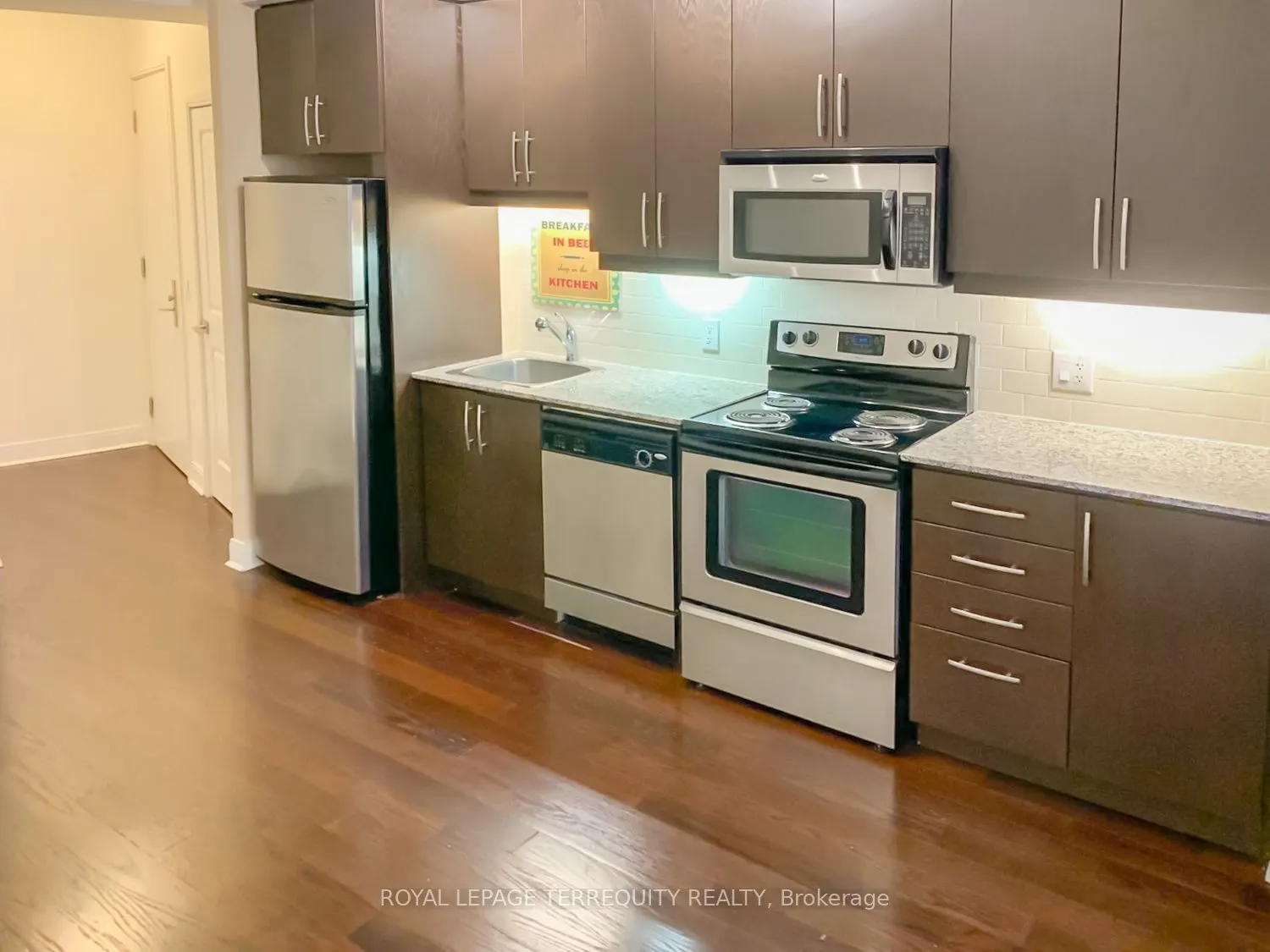 1 Scott Street, #311